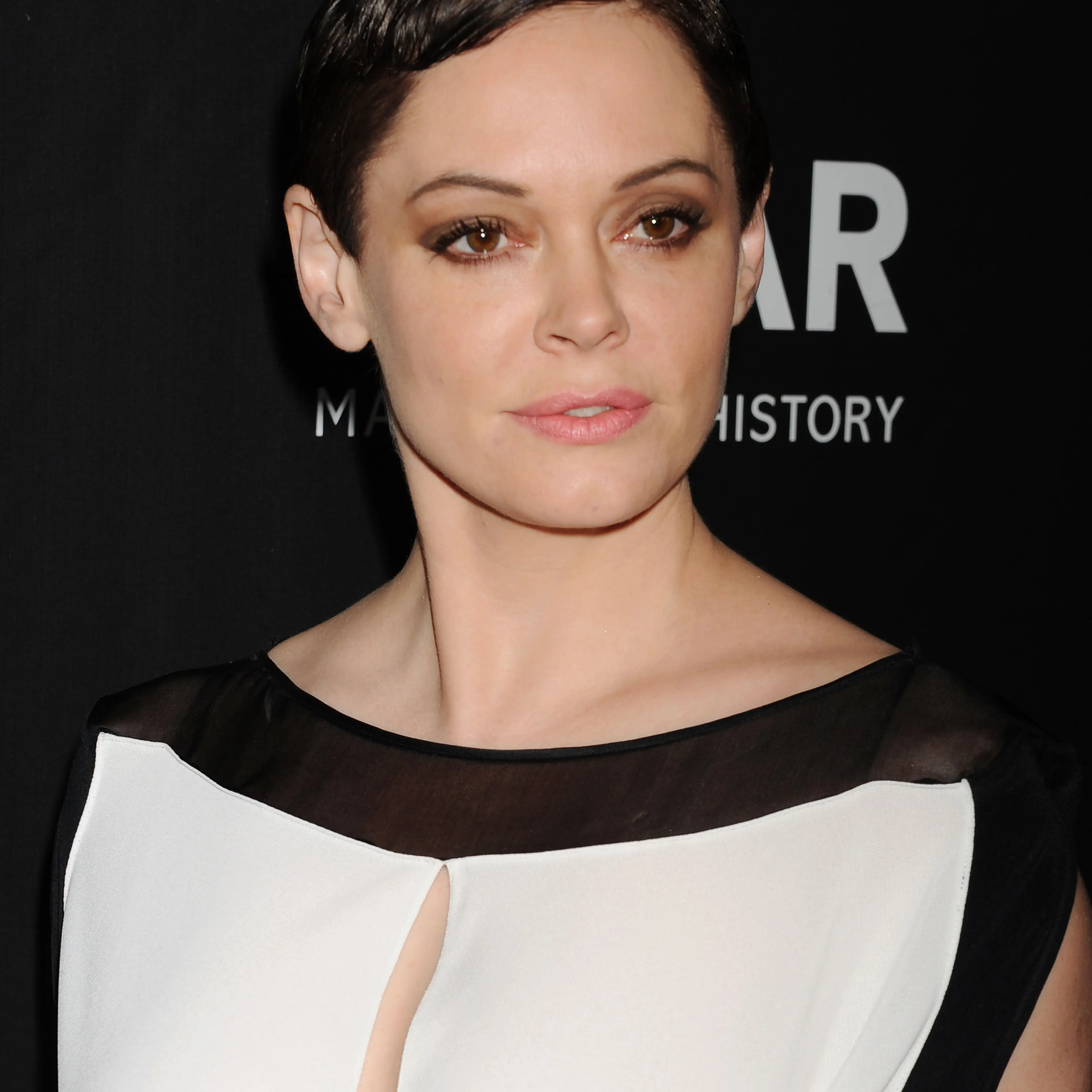 amfAR LA Inspiration Gala Honoring Tom Ford Hosted By Gwyneth Paltrow