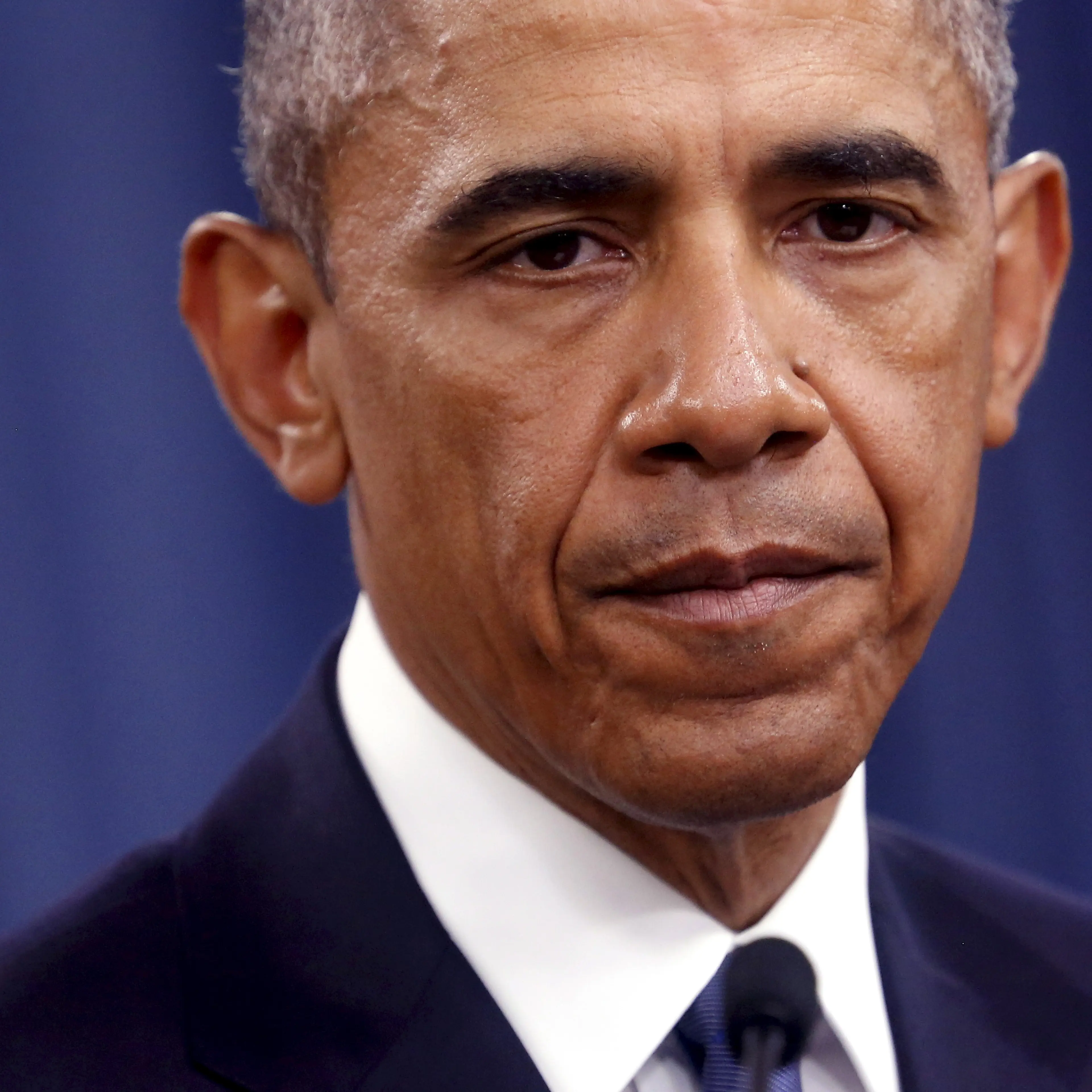 Obama pauses as he delivers remarks after a briefing on U.S. efforts against the Islamic State (ISIS), at the Pentagon in Arlington, Virginia
