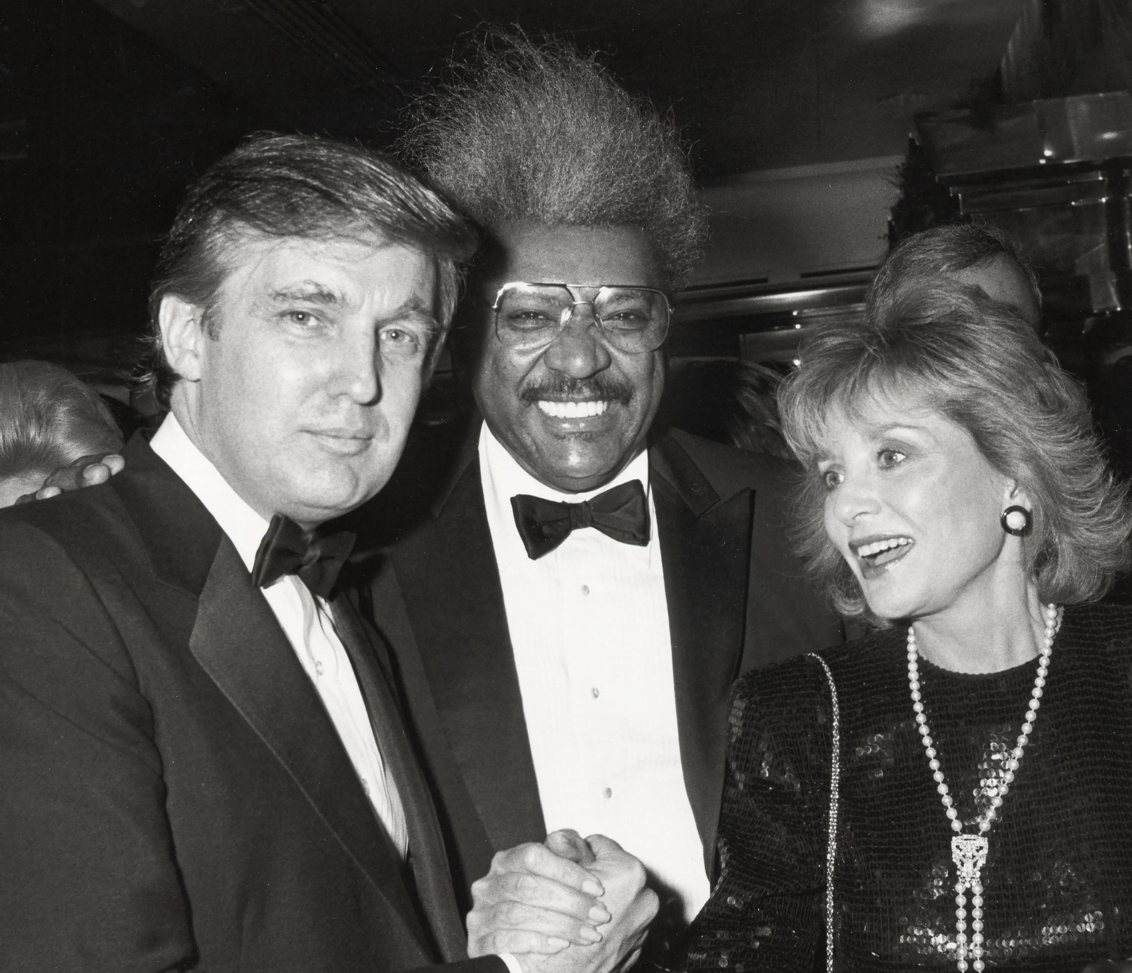 donald trump posing with celebrities