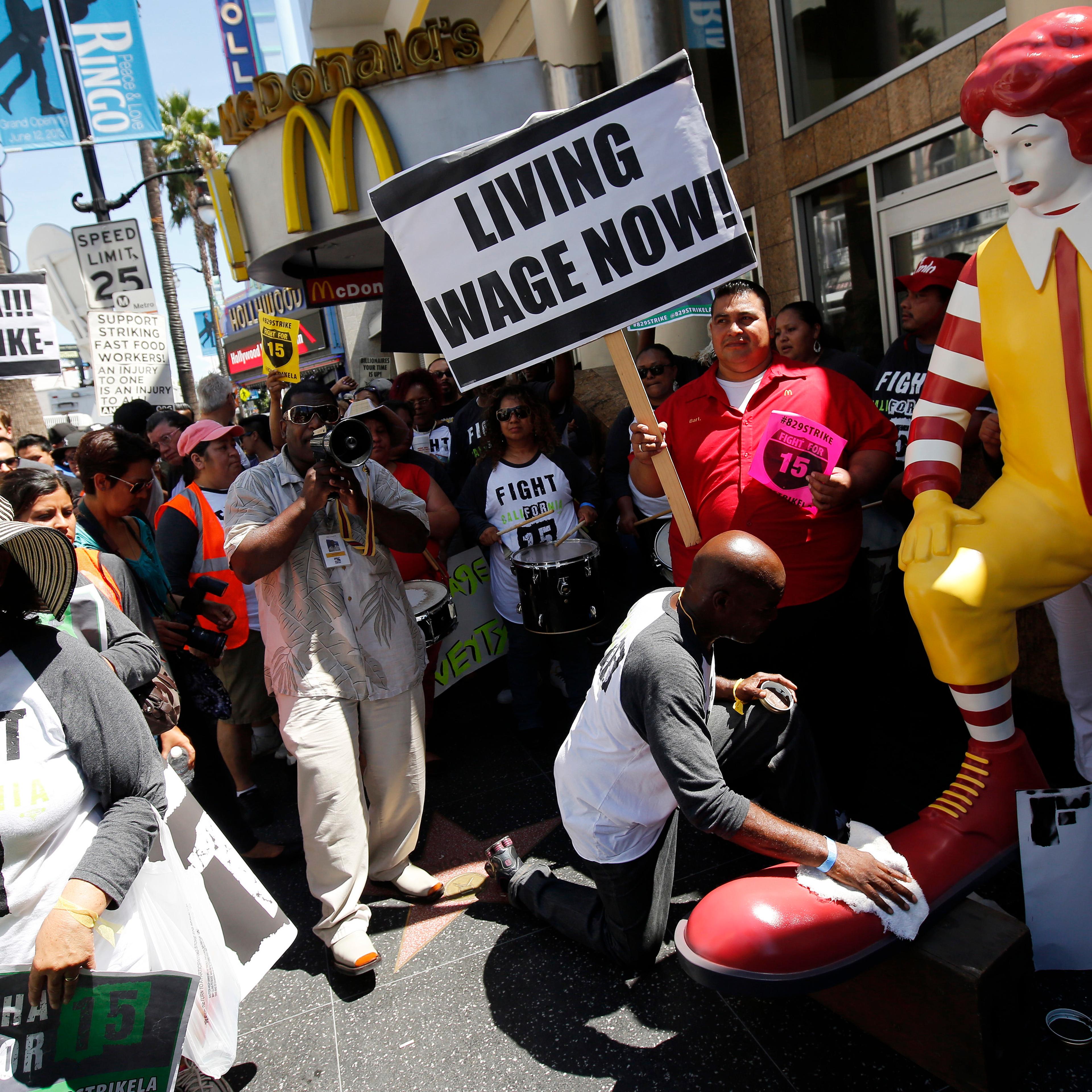 Fast-Food Strikes in 50 U.S. Cities Seeking $15 Per Hour