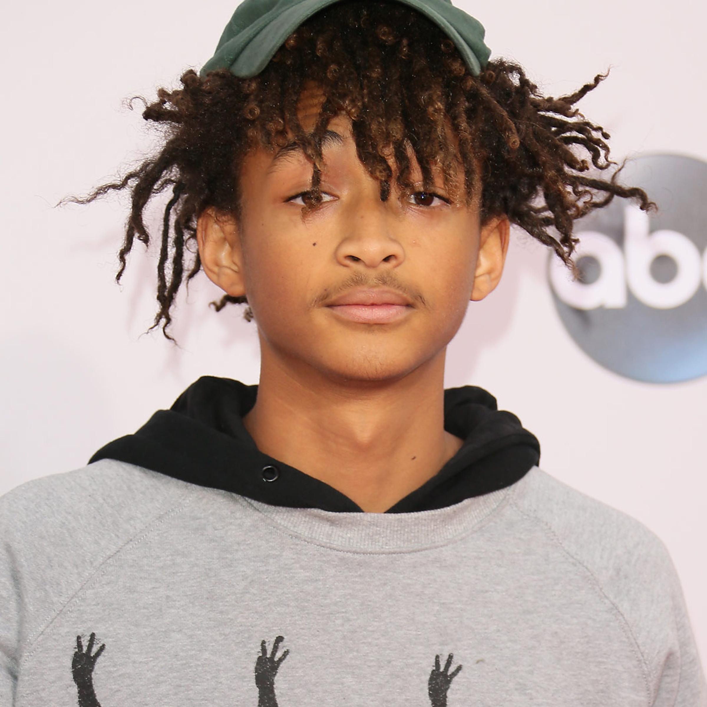 2014 American Music Awards - Arrivals