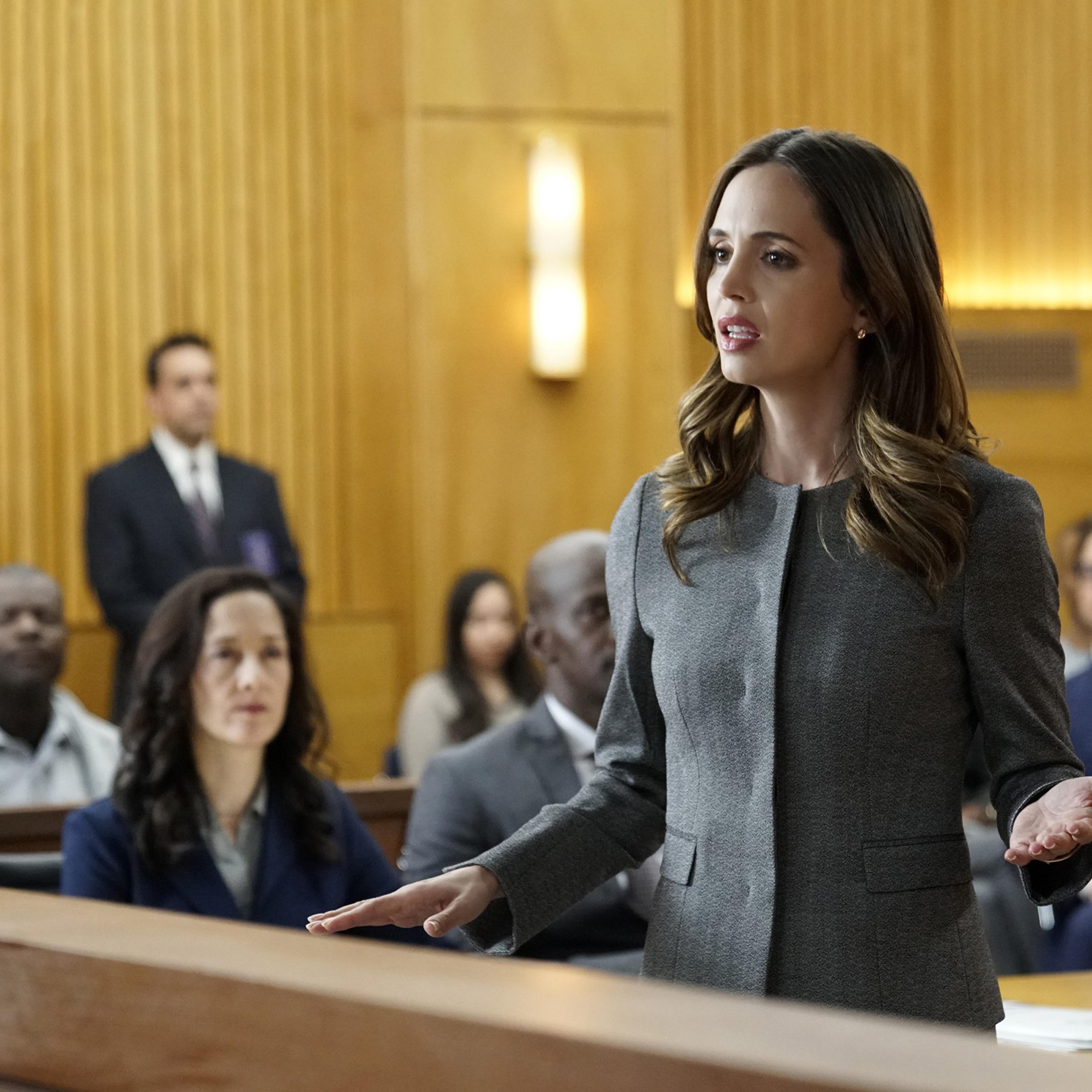 Eliza Dushku in 'Bull'