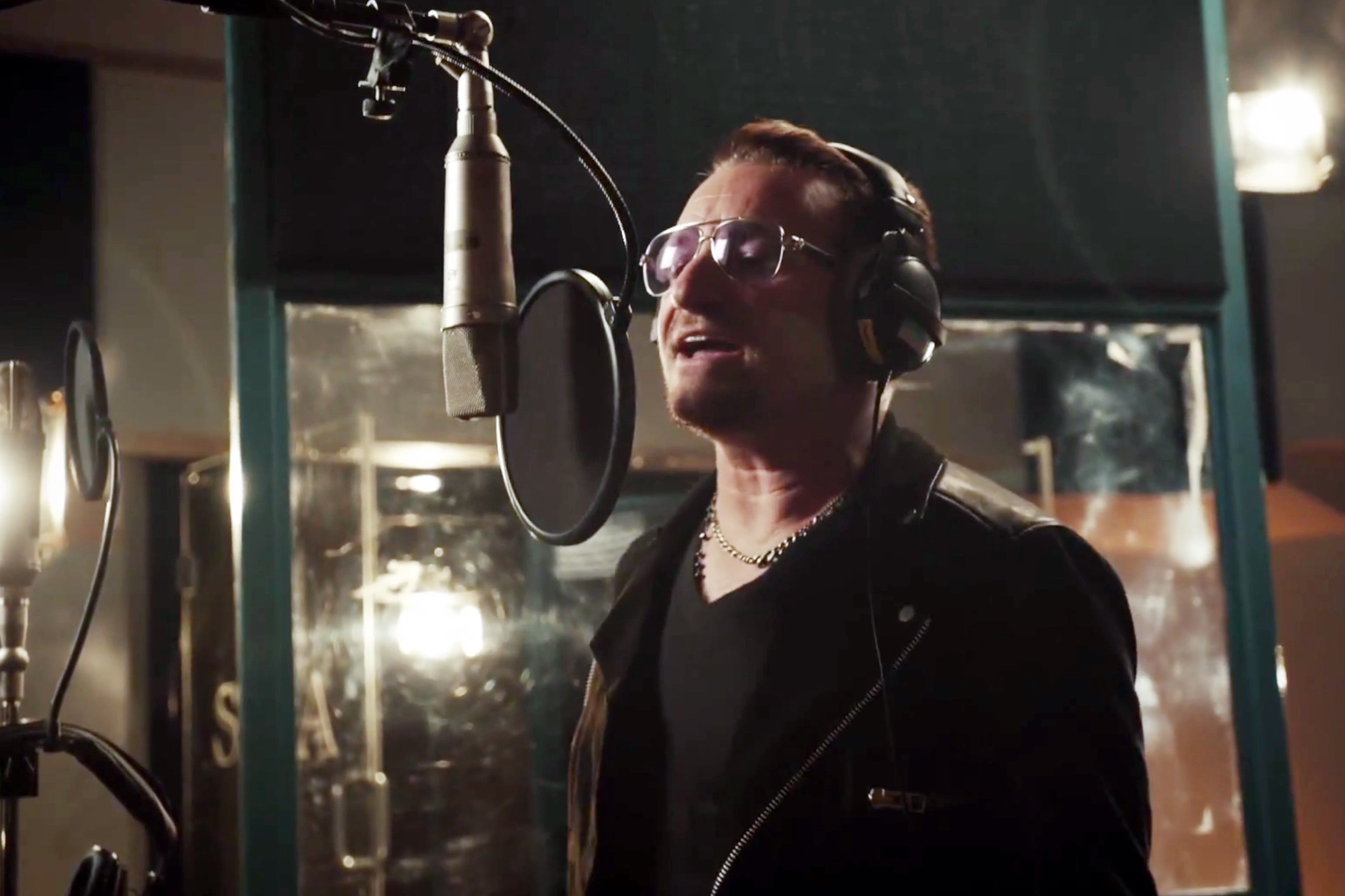 Bono One DIrection Band Aid Christmas
