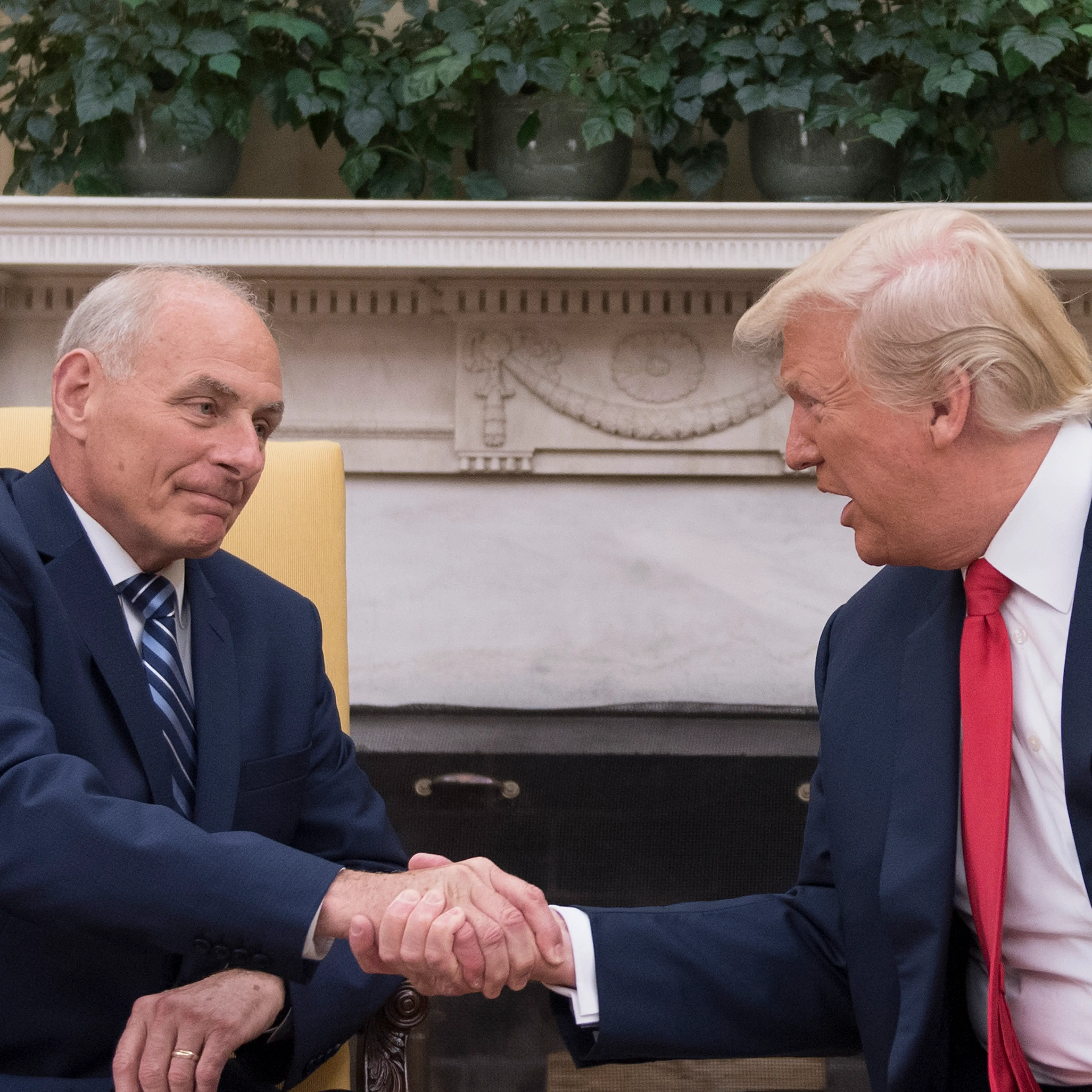 TOPSHOT-US-POLITICS-TRUMP-KELLY