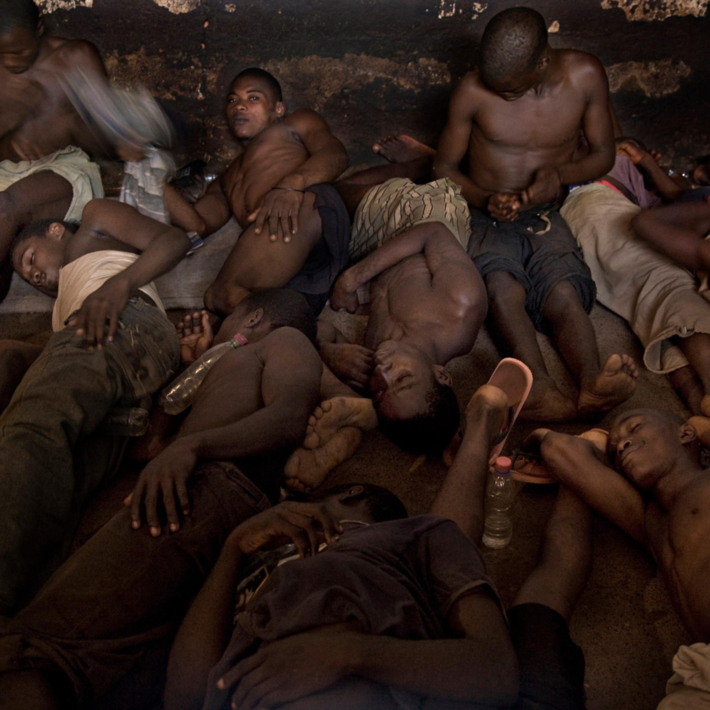 Fernando Moleres — Incarcerated in Freetown