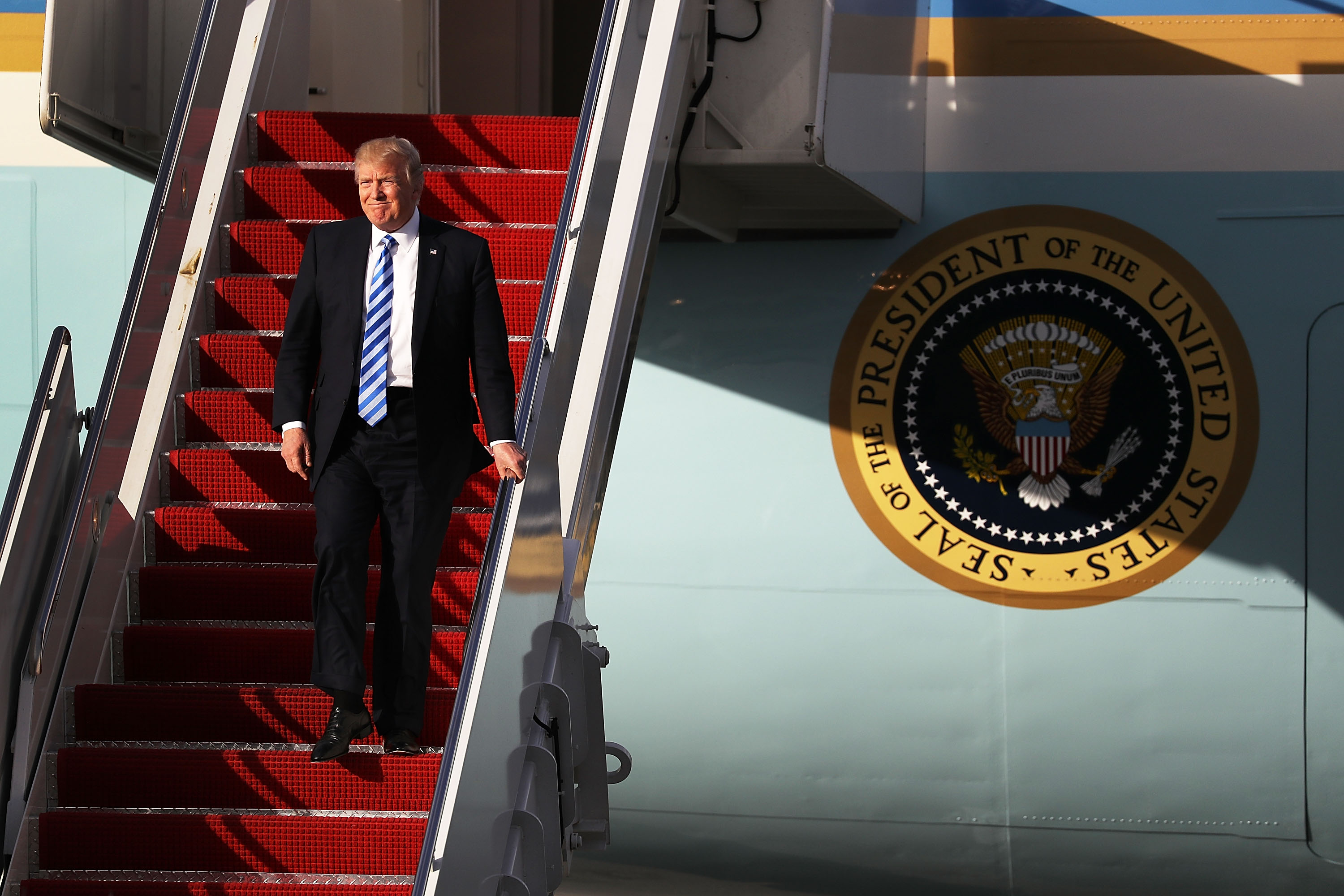 Donald Trump Arrives In West Palm Beach For Weekend At Mar-A-Lago Estate