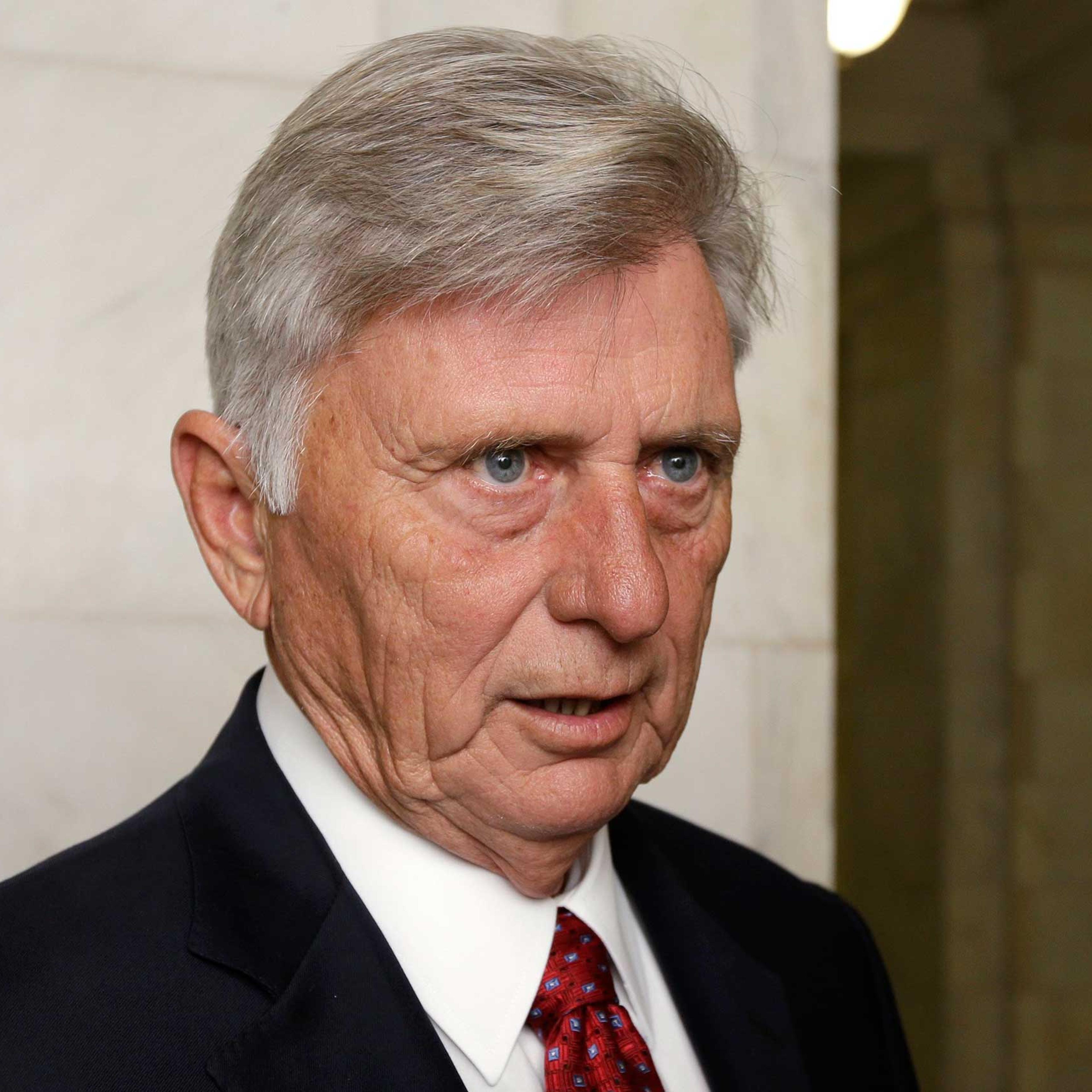 Arkansas Gov. Mike Beebe speaks to reporters at the Arkansas state Capitol in Little Rock, Ark., Nov. 5, 2014.