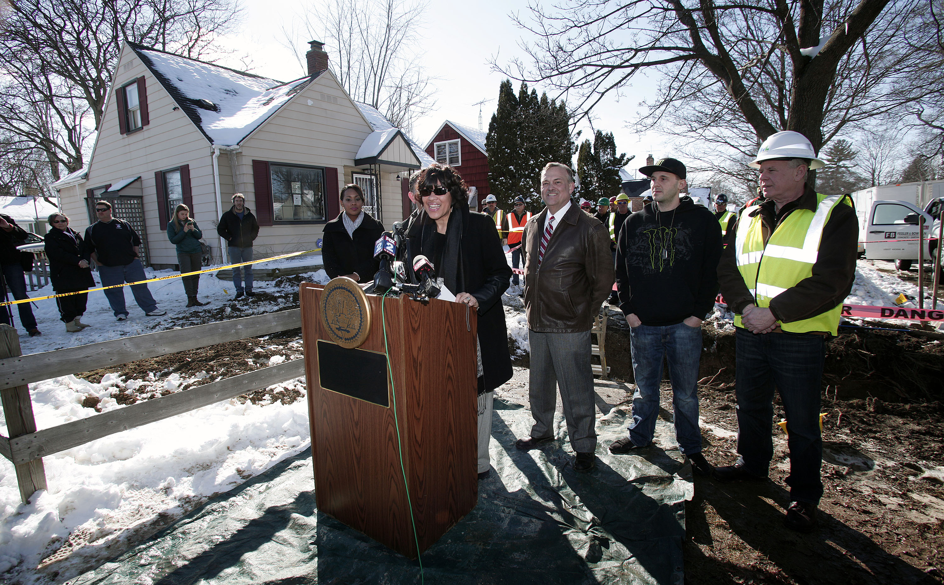 Work Begins In Flint To Replace Lead Water Pipes