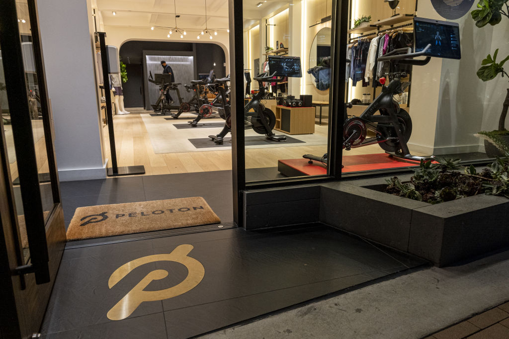 A Peloton Store Ahead Of Earnings Figures