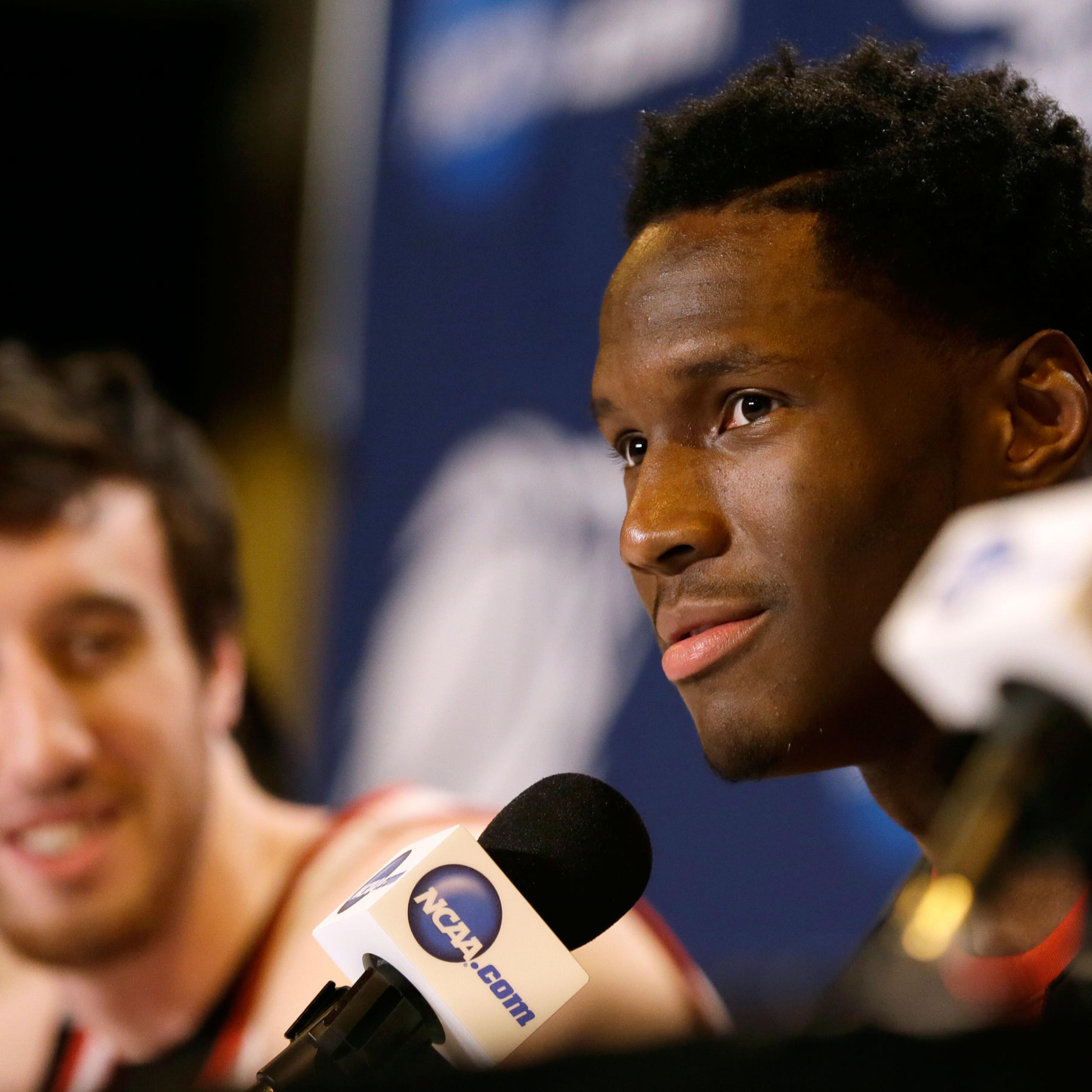 Nigel Hayes, Frank Kaminsky