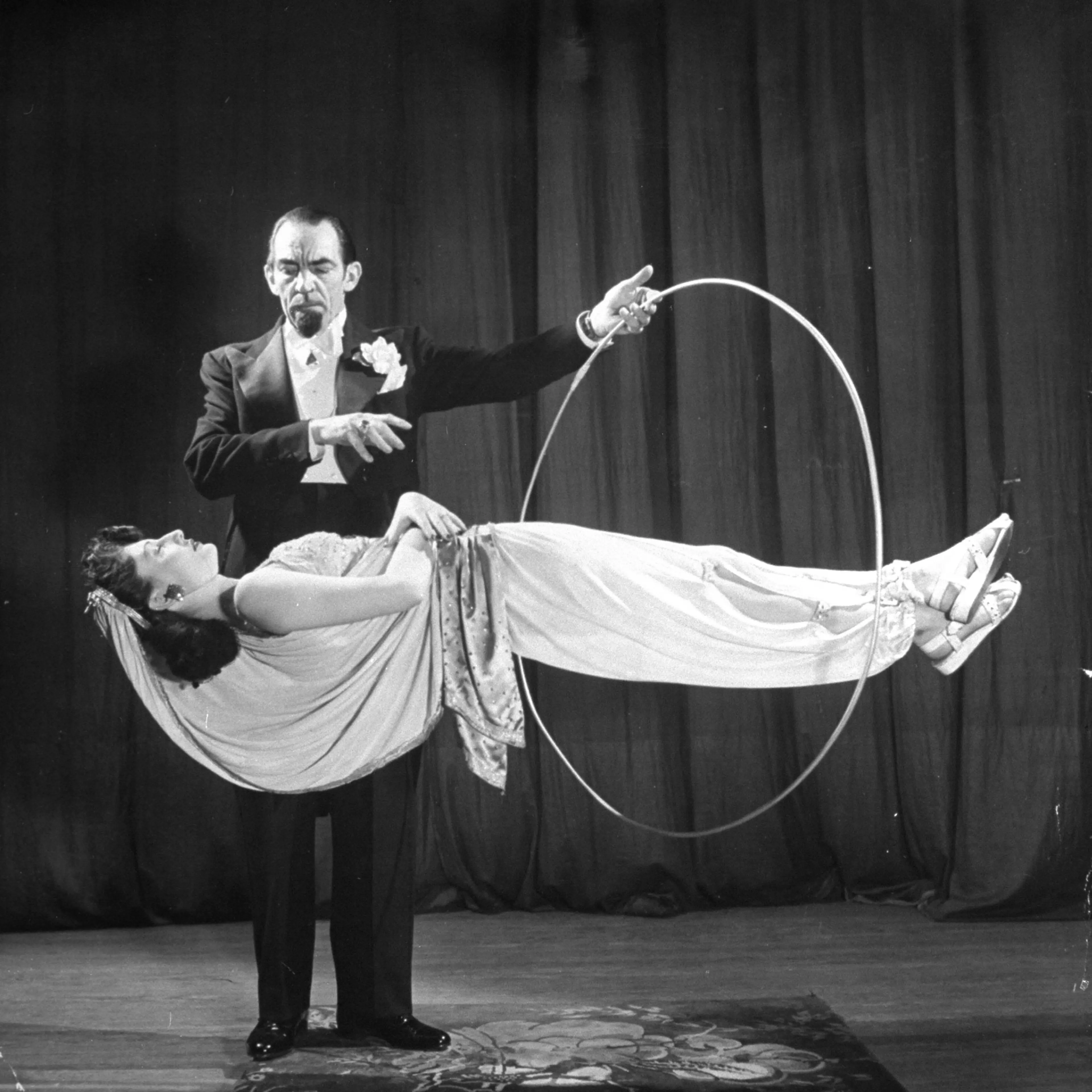 A 1947 magicians' convention in Chicago, Illinois.