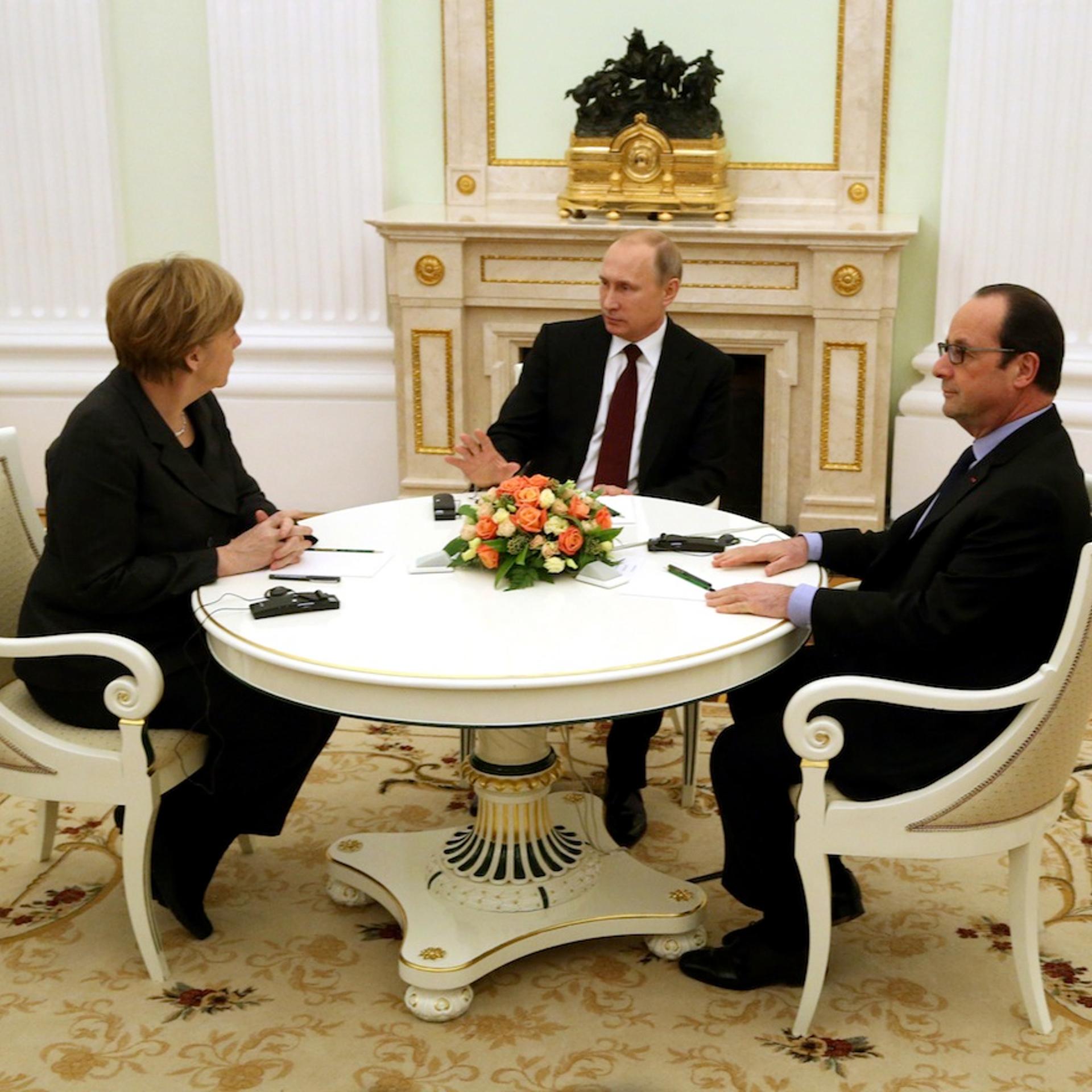 Angela Merkel And Francois Hollande Hold Ukraine Crisis Talks With Vladimir Putin