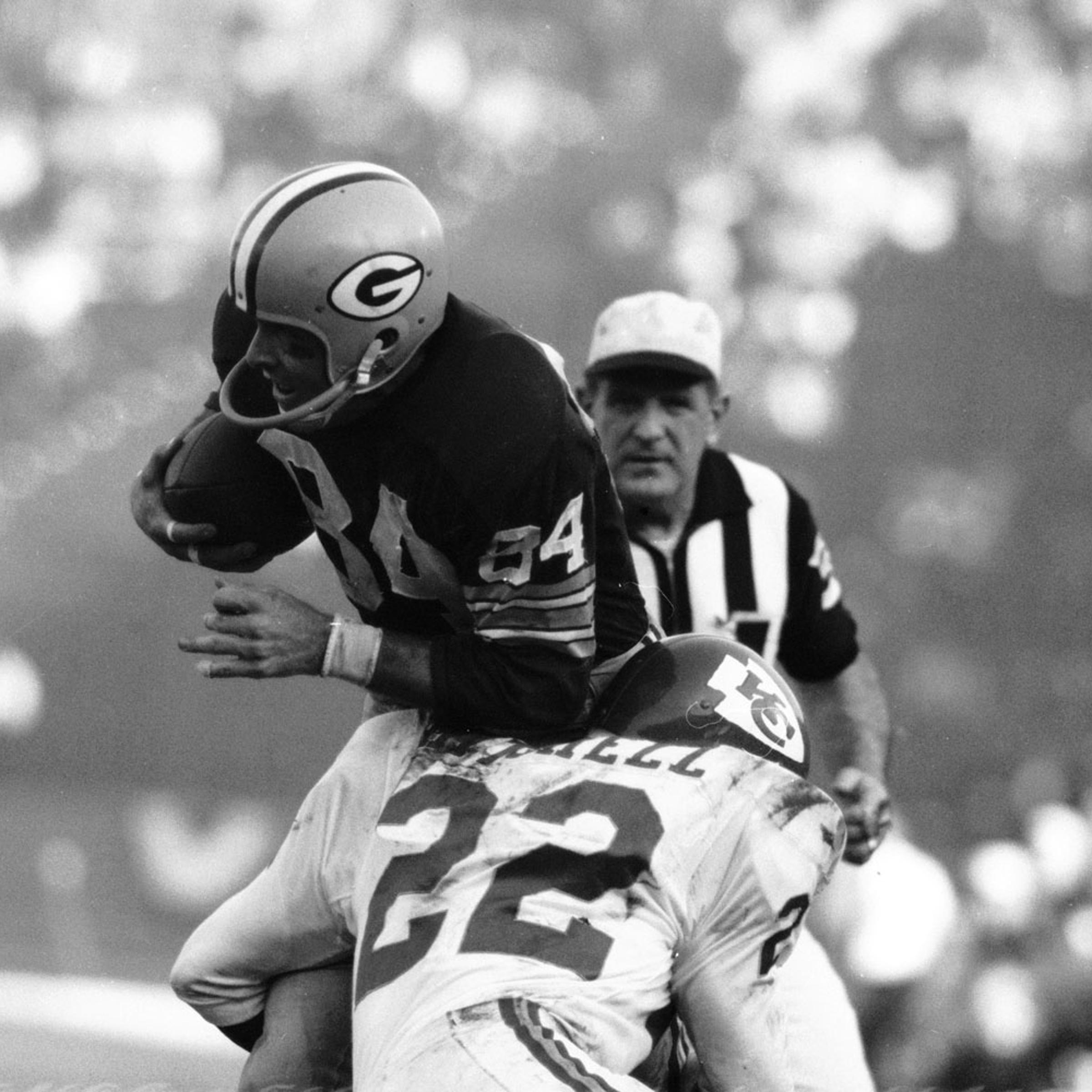 The First Super Bowl: Rare Photos from a Football Classic