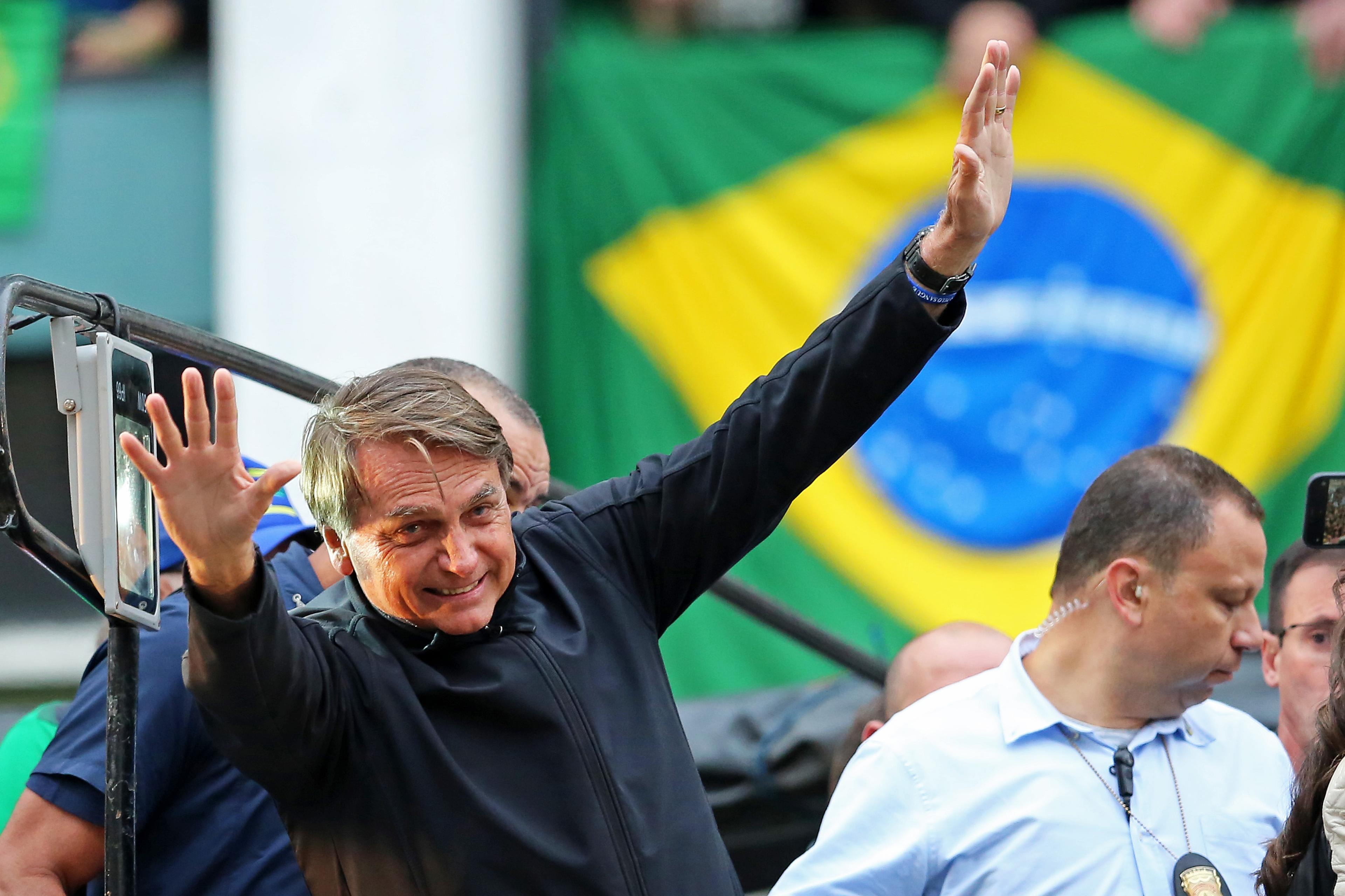 Bolsonaro Holds Campaign Rally in Curitiba