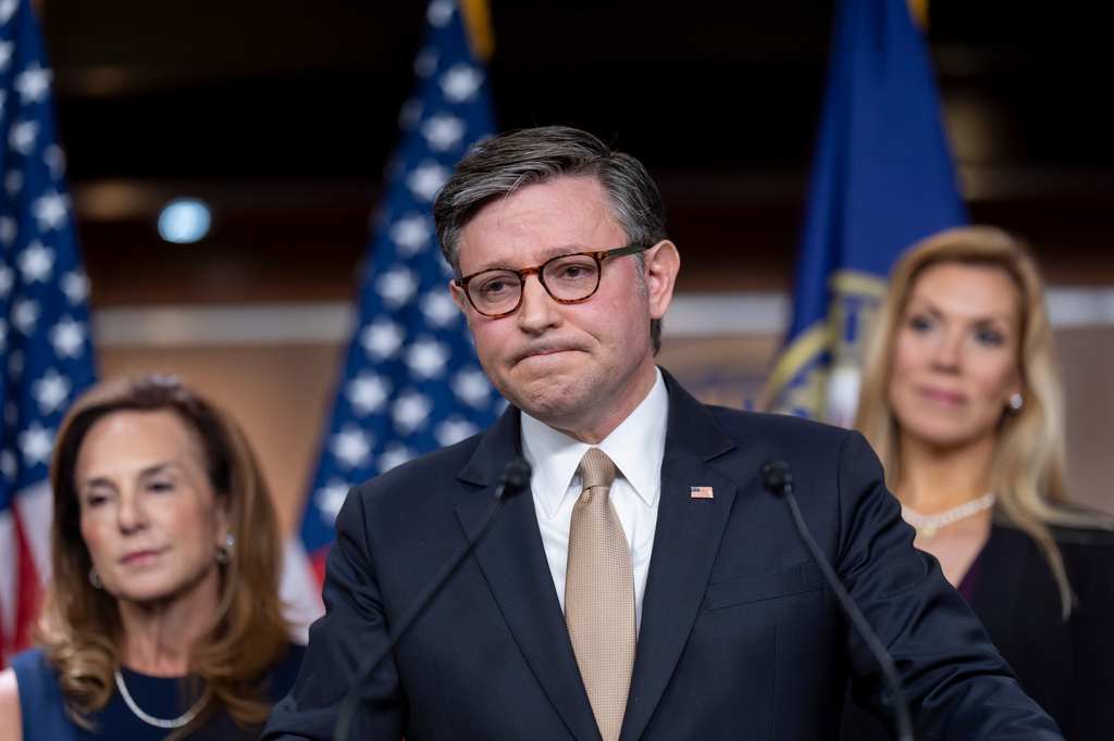 After GOP Members Rebel, House Stalls Trump Agenda and Heads For Early Holiday Recess