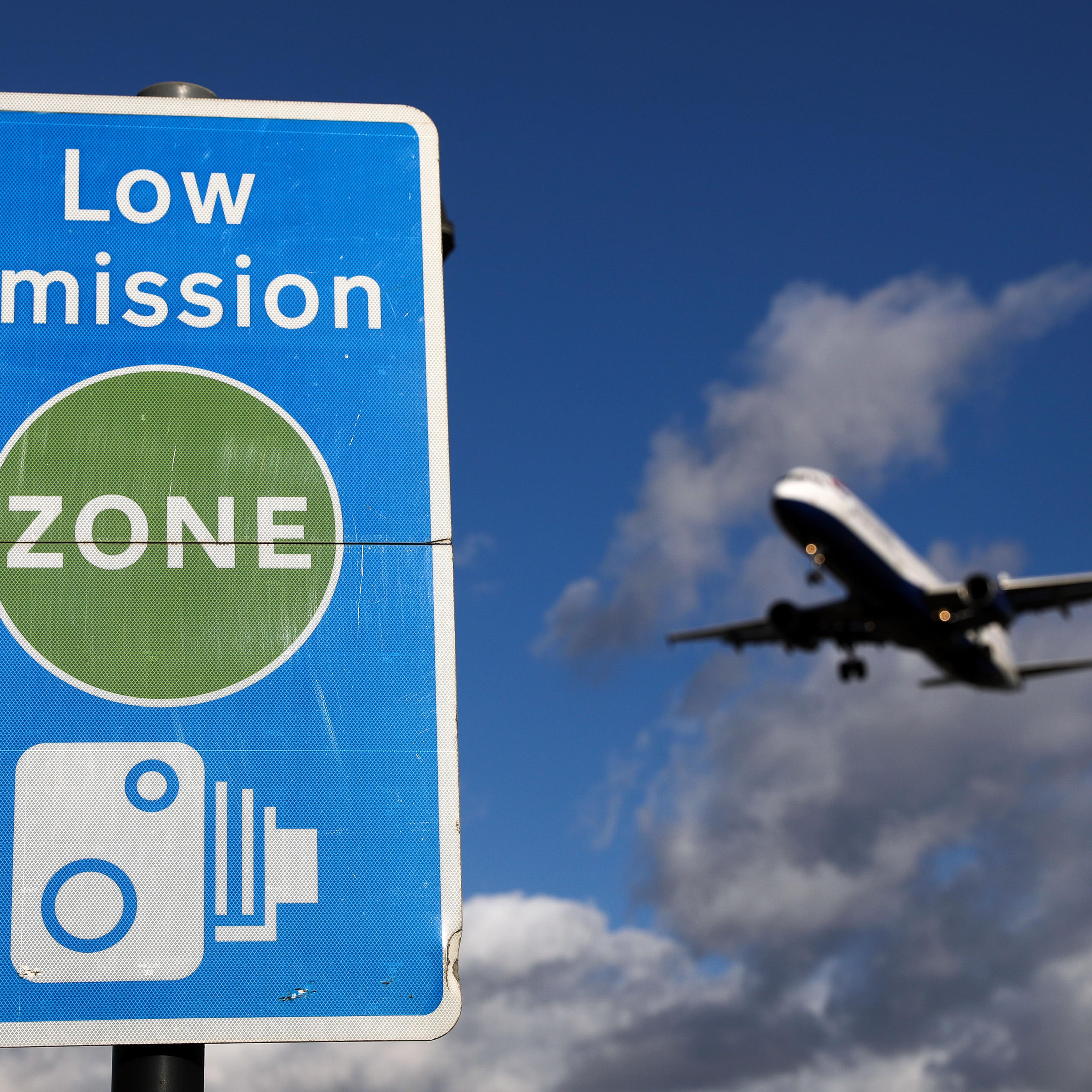 clean energy airplane aviation emissions