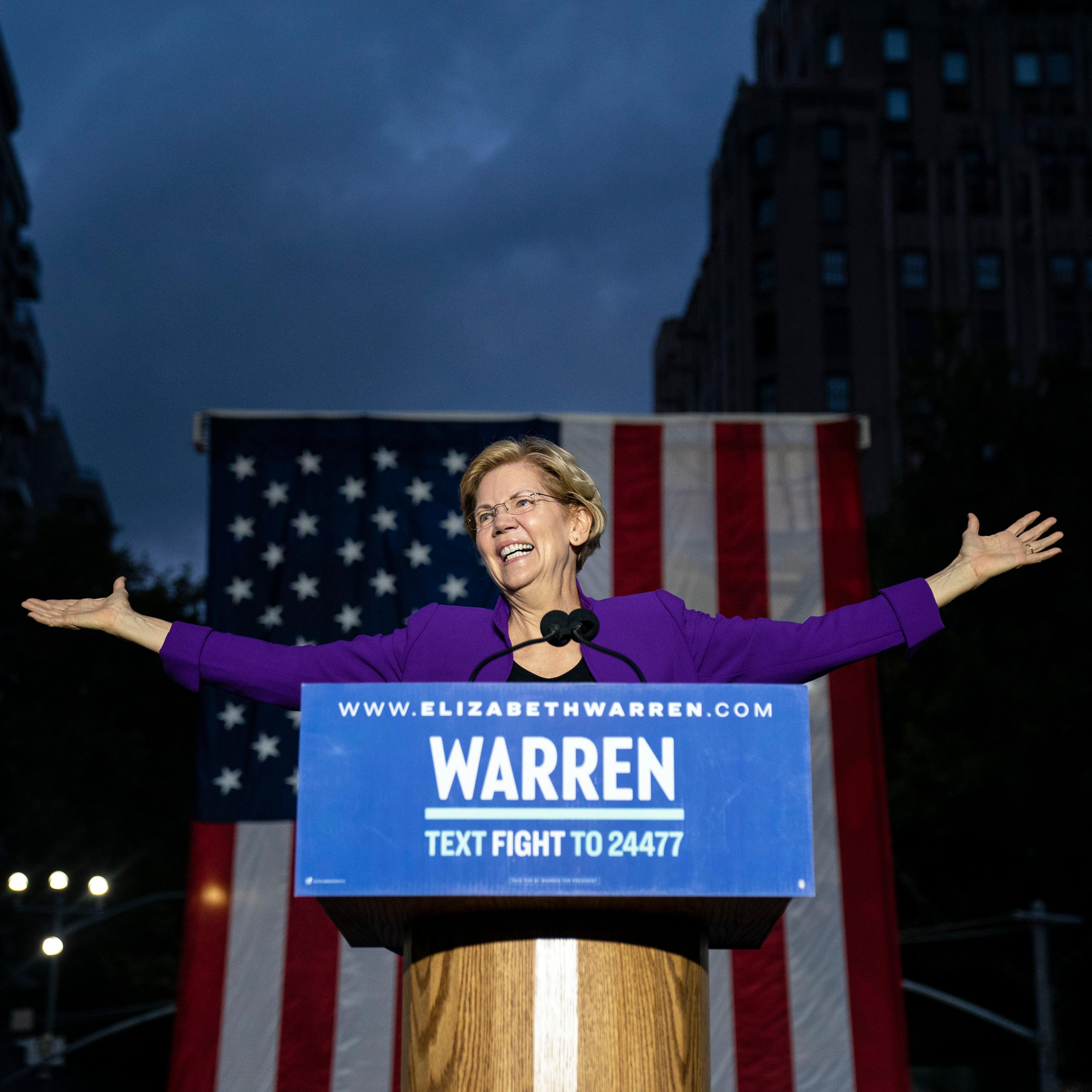 Elizabeth Warren Delivers Campaign Speech in NYC's Washington Square Park