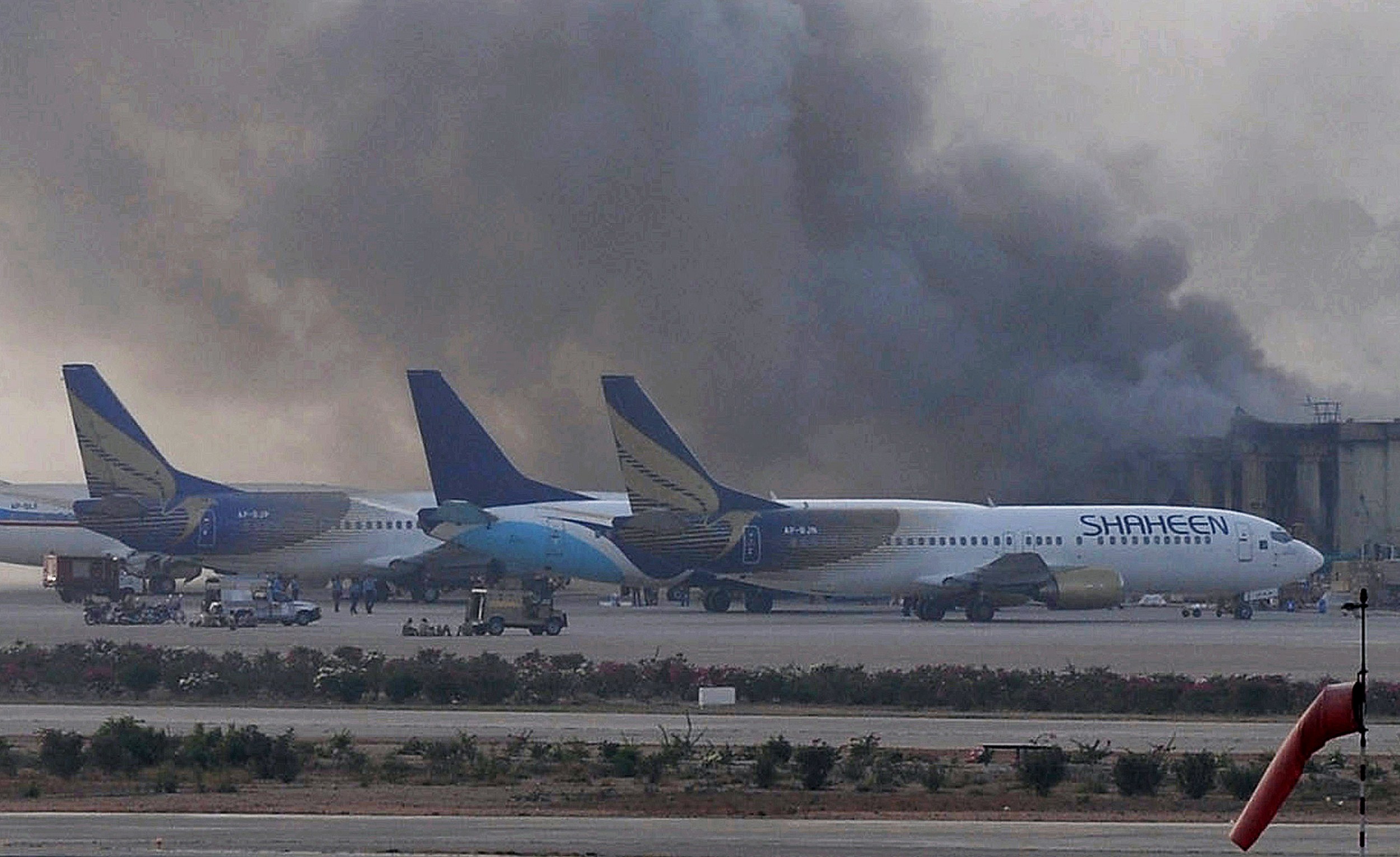 PAKISTAN-UNREST-KARACHI-AIRPORT