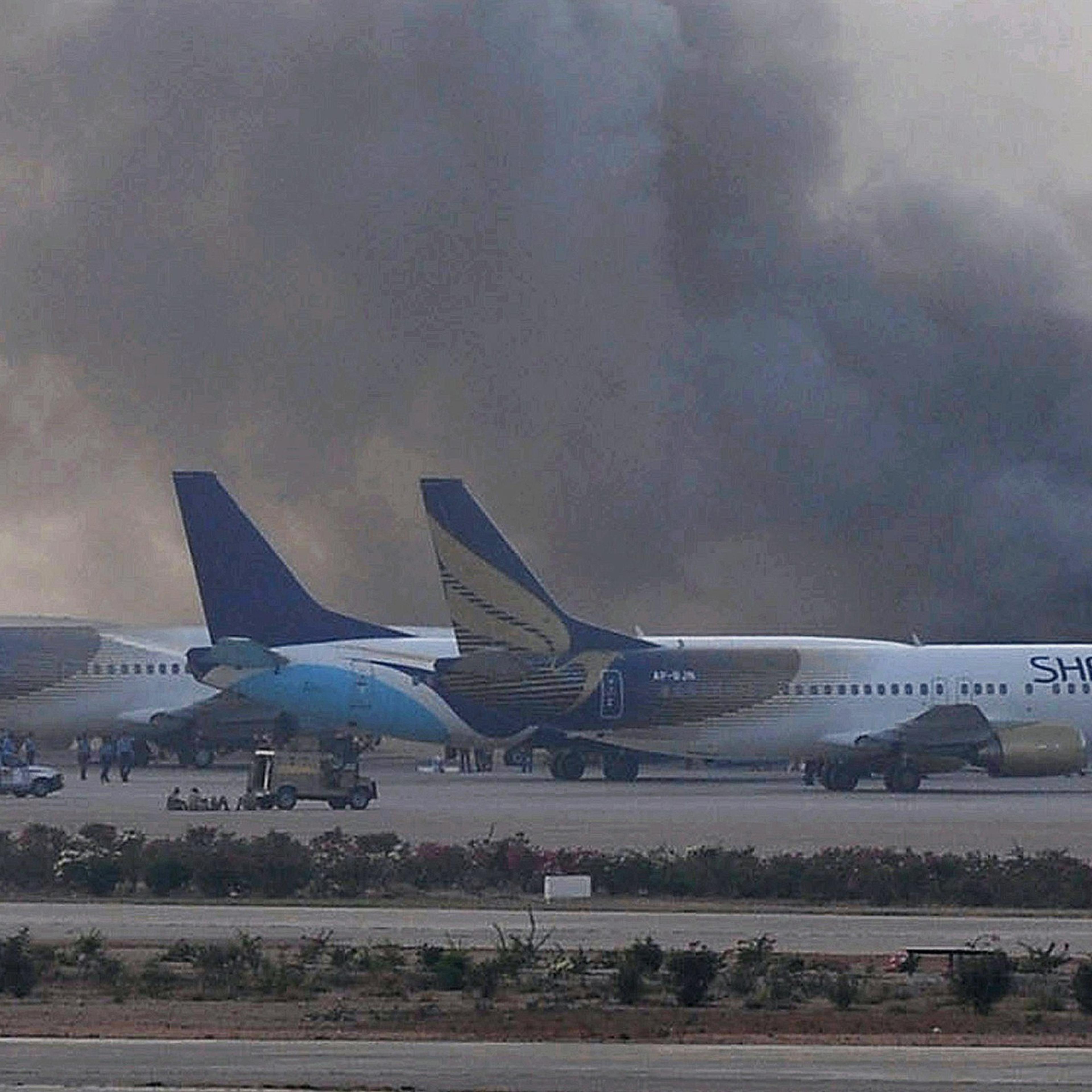 PAKISTAN-UNREST-KARACHI-AIRPORT