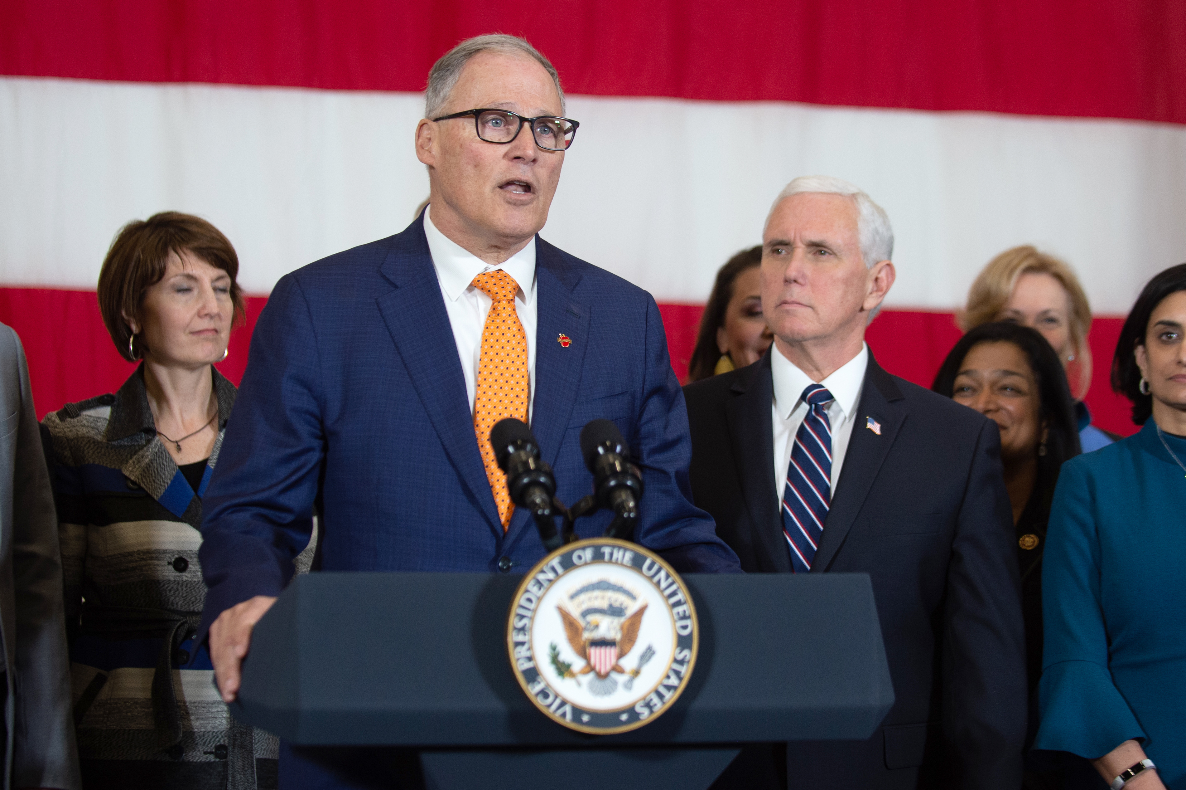 Coronavirus-Inslee-Pence