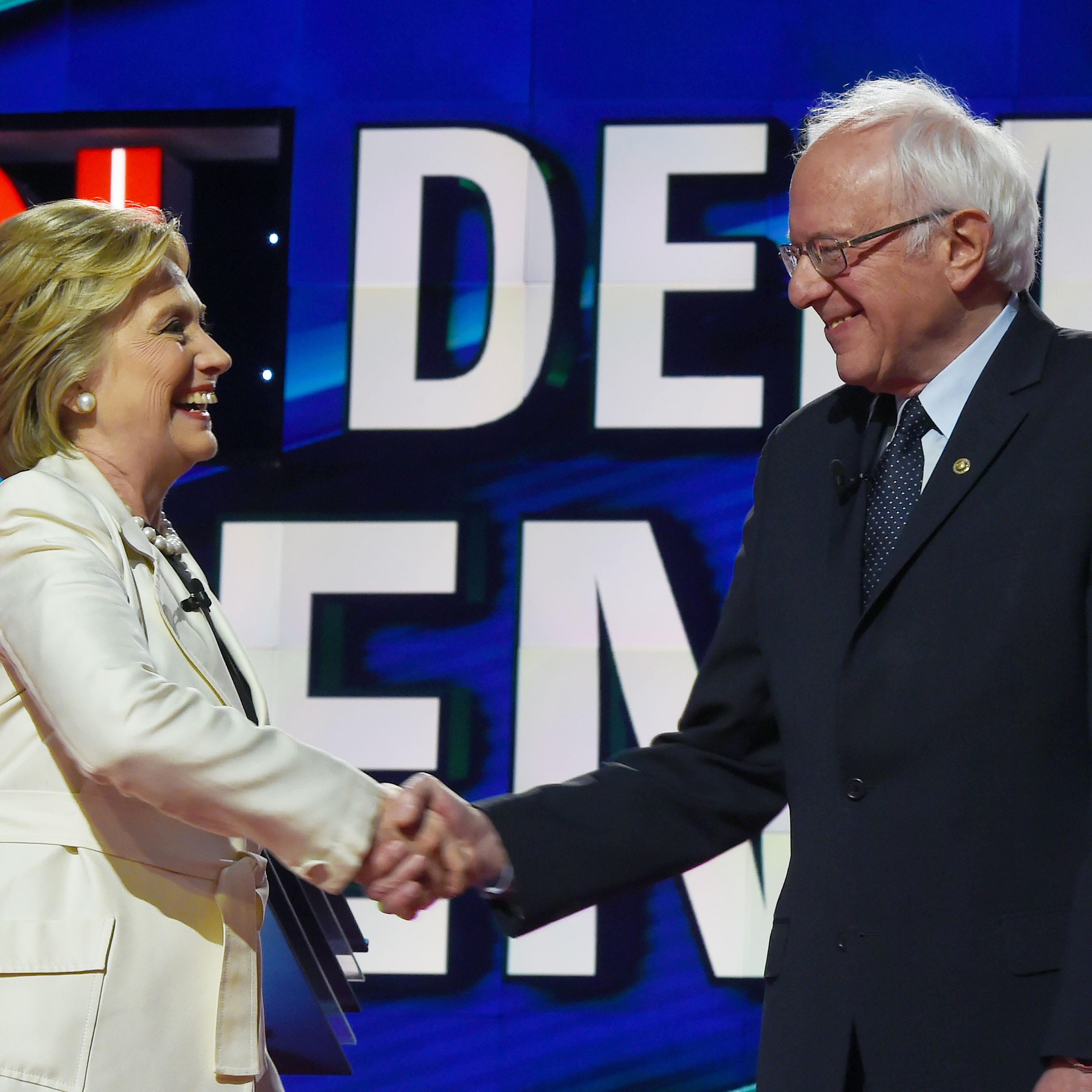 US-VOTE-DEMOCRATS-DEBATE