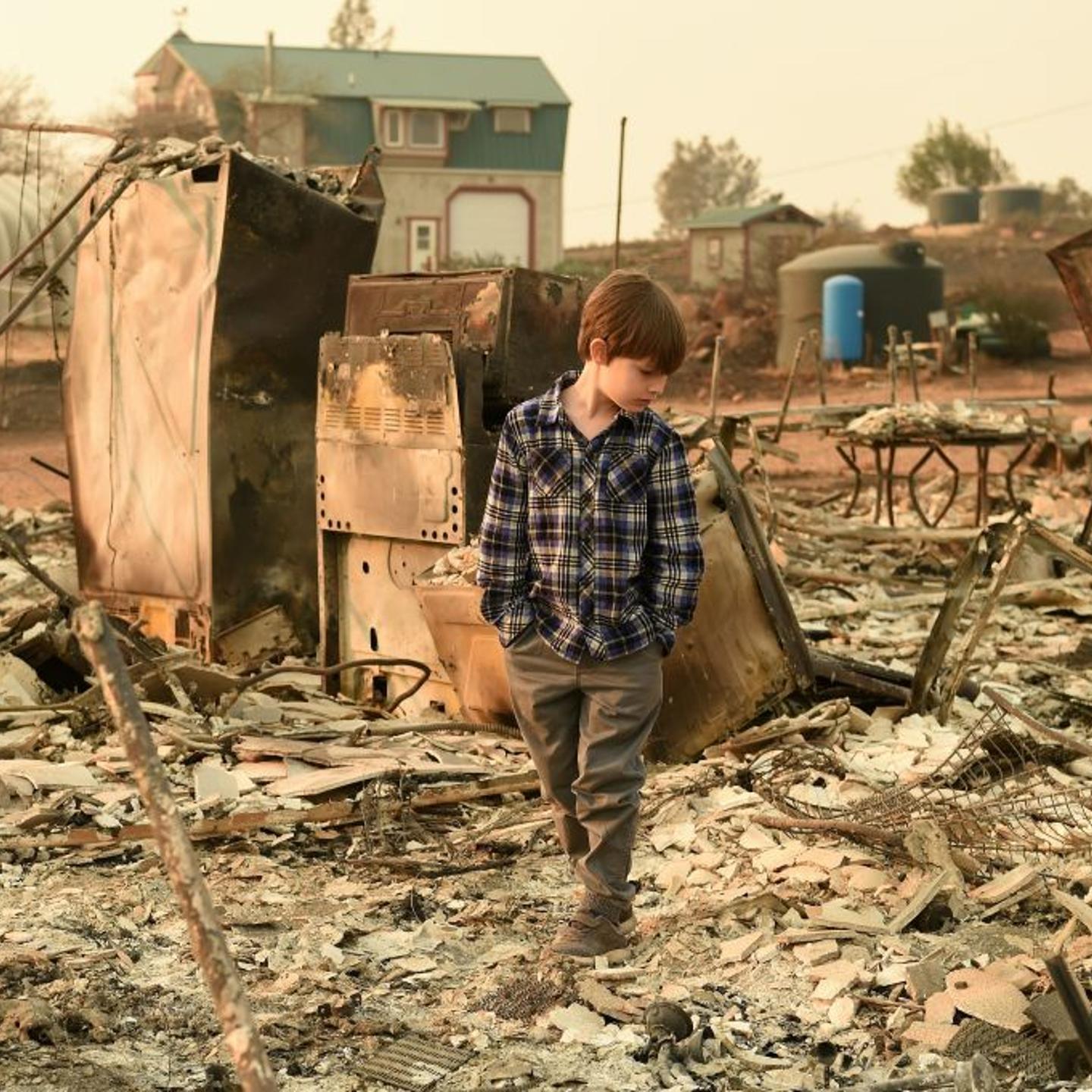 TOPSHOT-US-FIRE-WEATHER-ENVIRONMENT