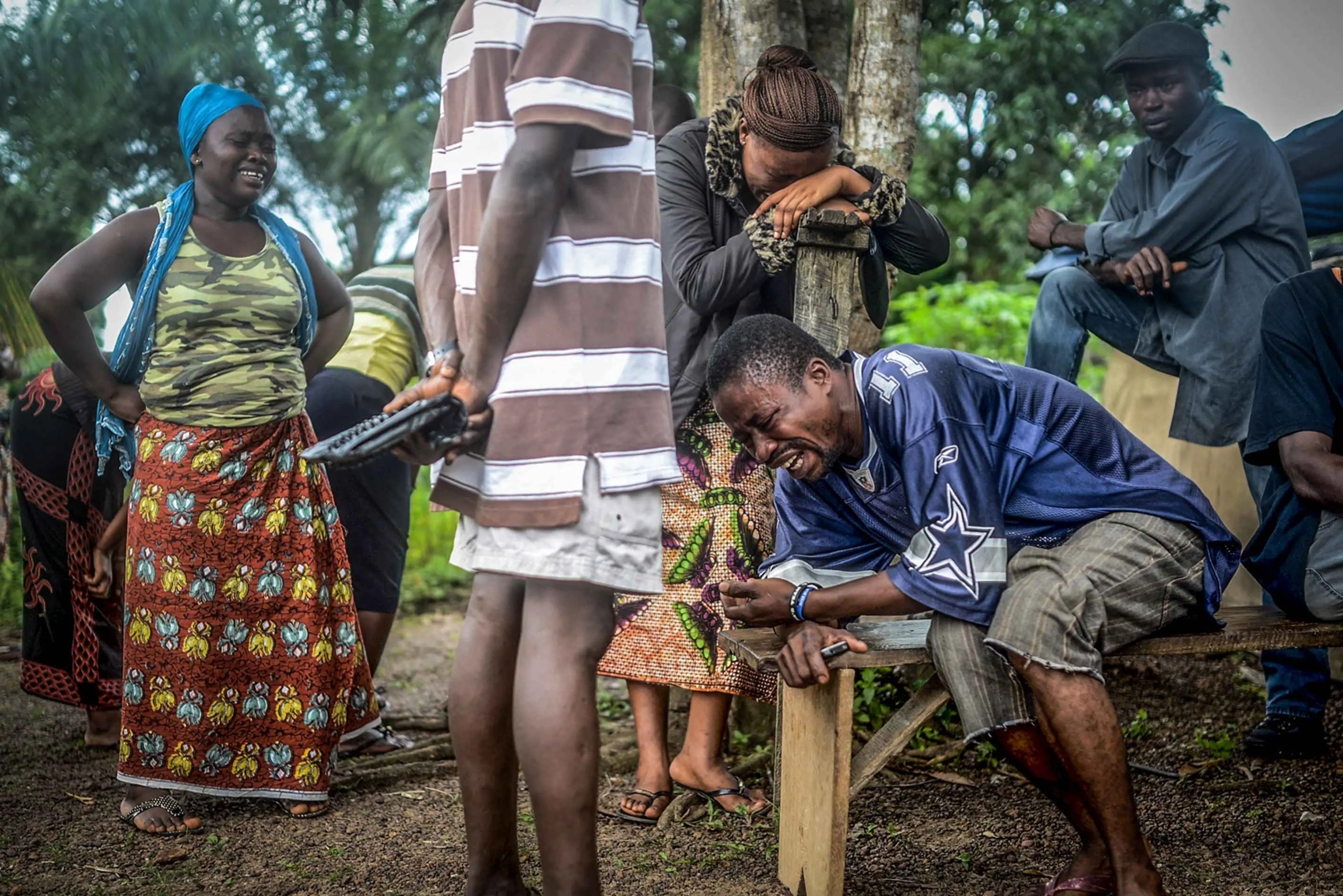 Idrissa-koruma, a 35 year old man, the husband of Baindu-koruma a 28 year old woman, grives her death of Ebola deadly virus.
