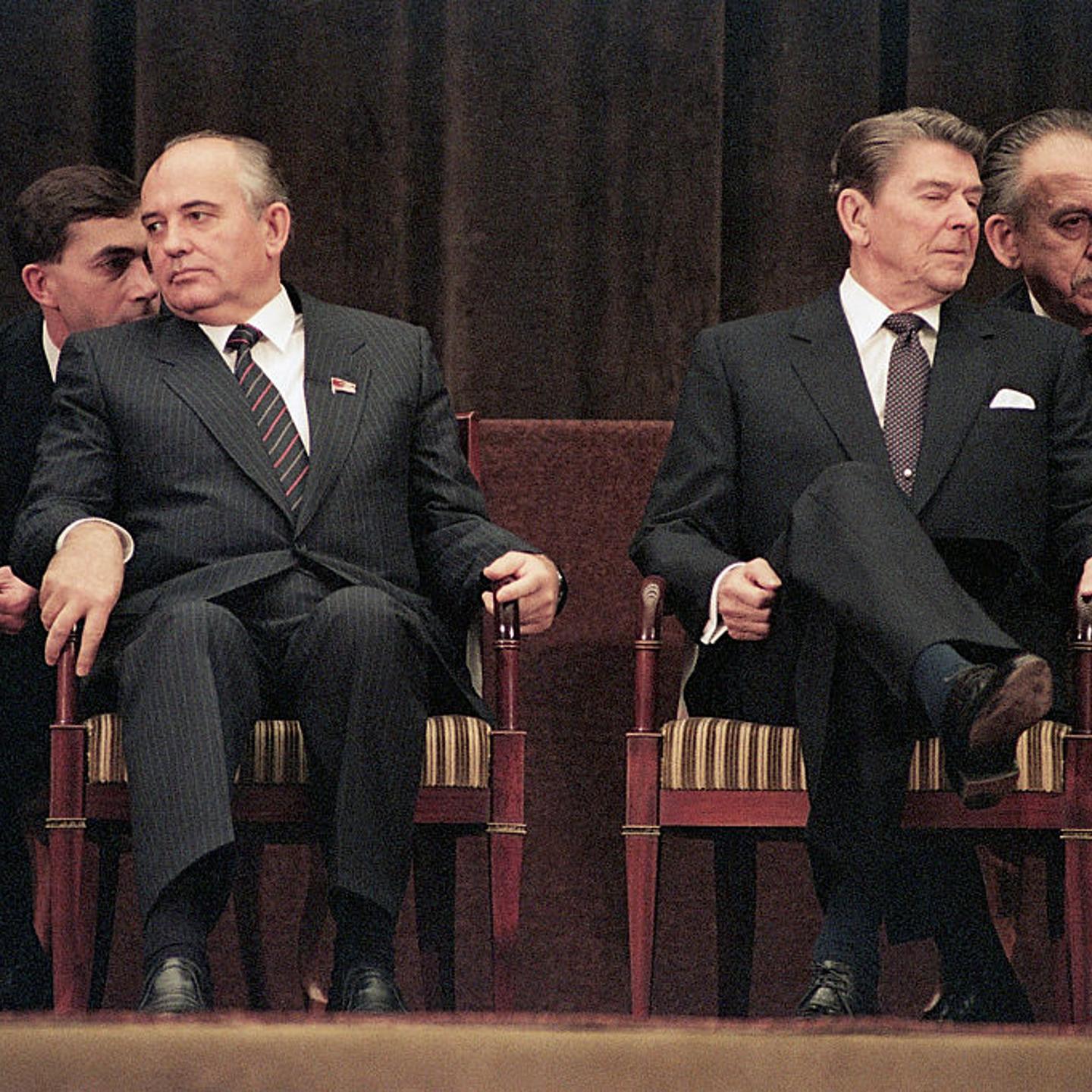 Gorbachev And Reagan At Geneva Summit
