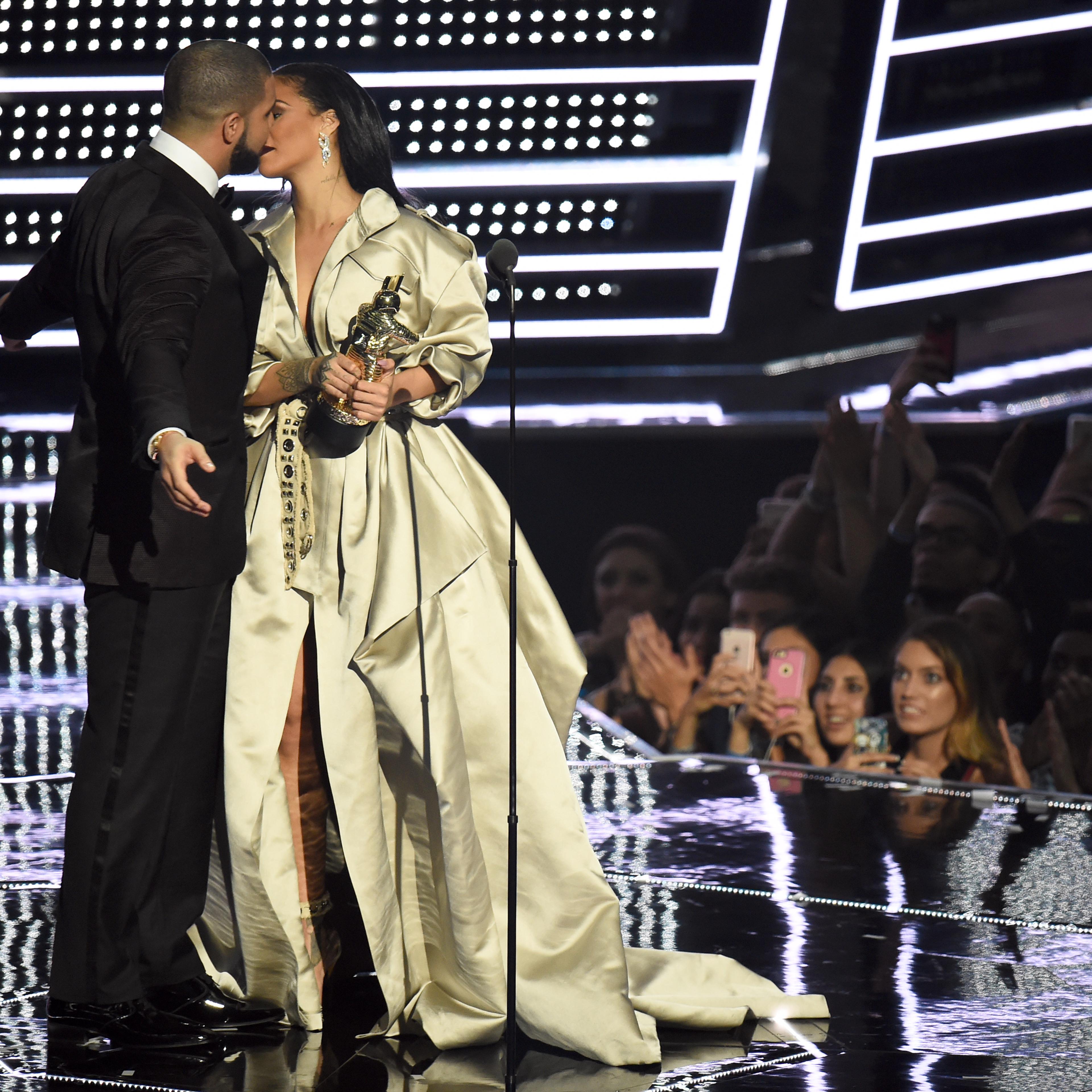 2016 MTV Video Music Awards - Show