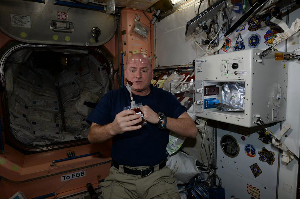astronaut scott kelly international space station