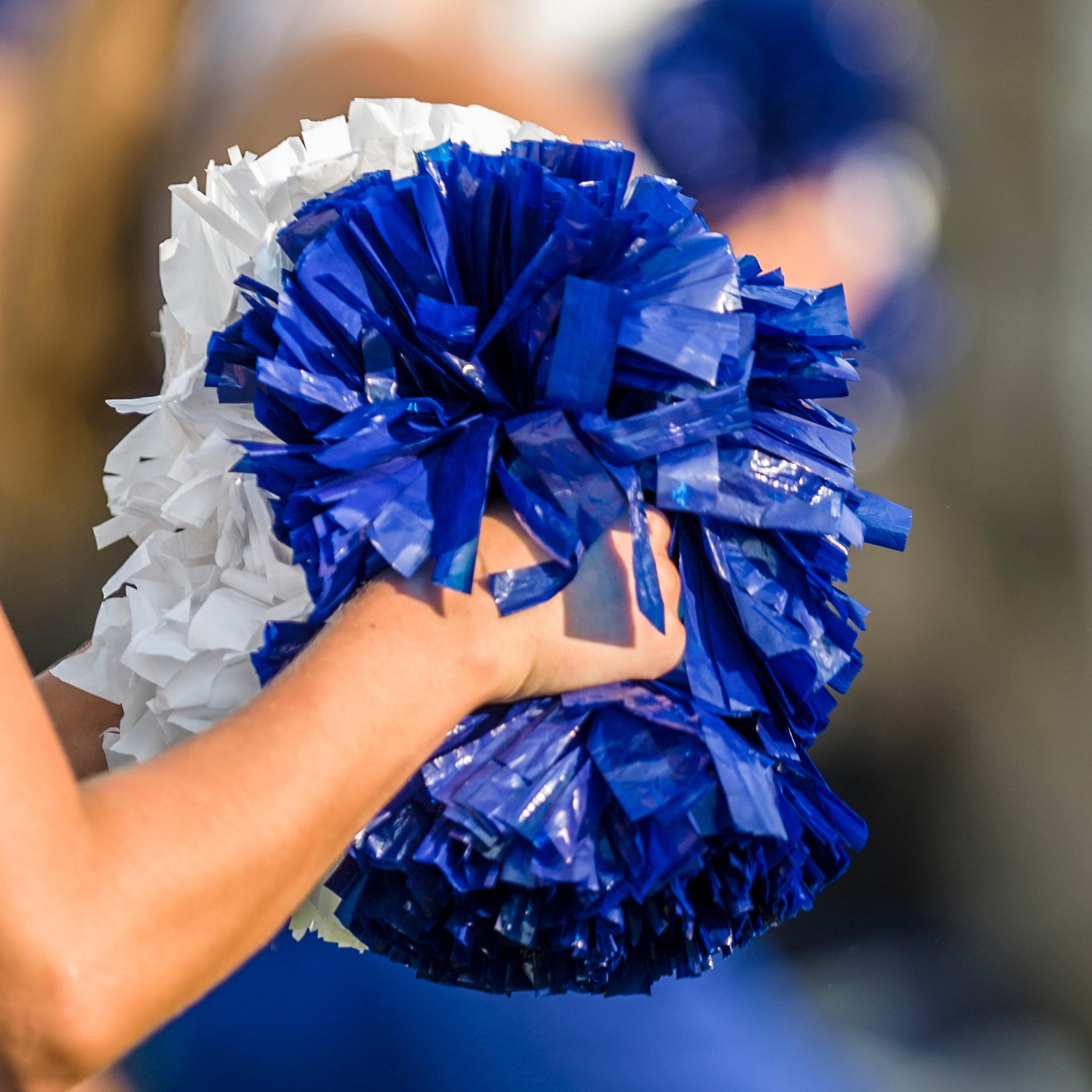 Cheerleader pom poms
