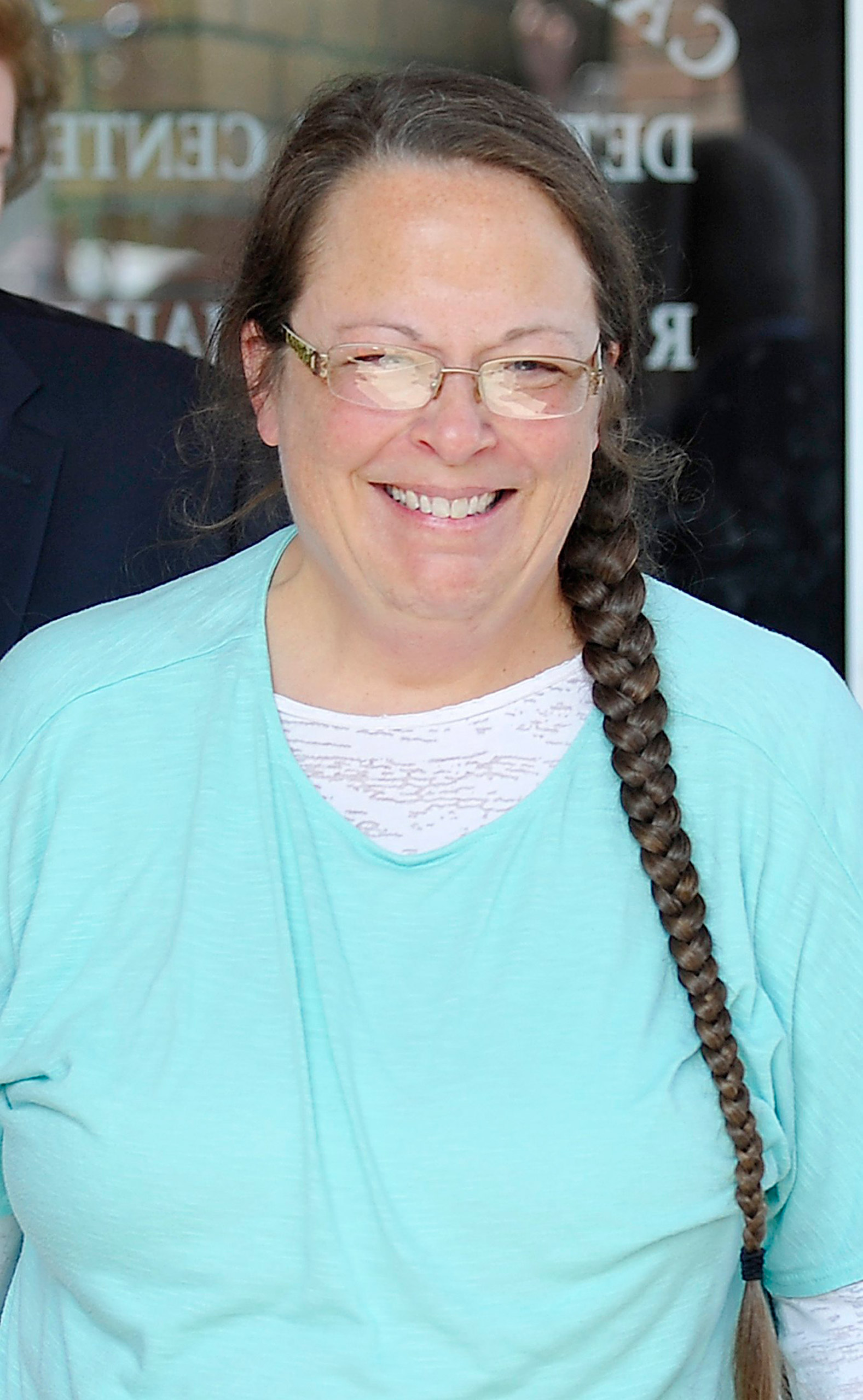 Rowan County Clerk Kim Davis walks out of jail in Grayson Kentucky