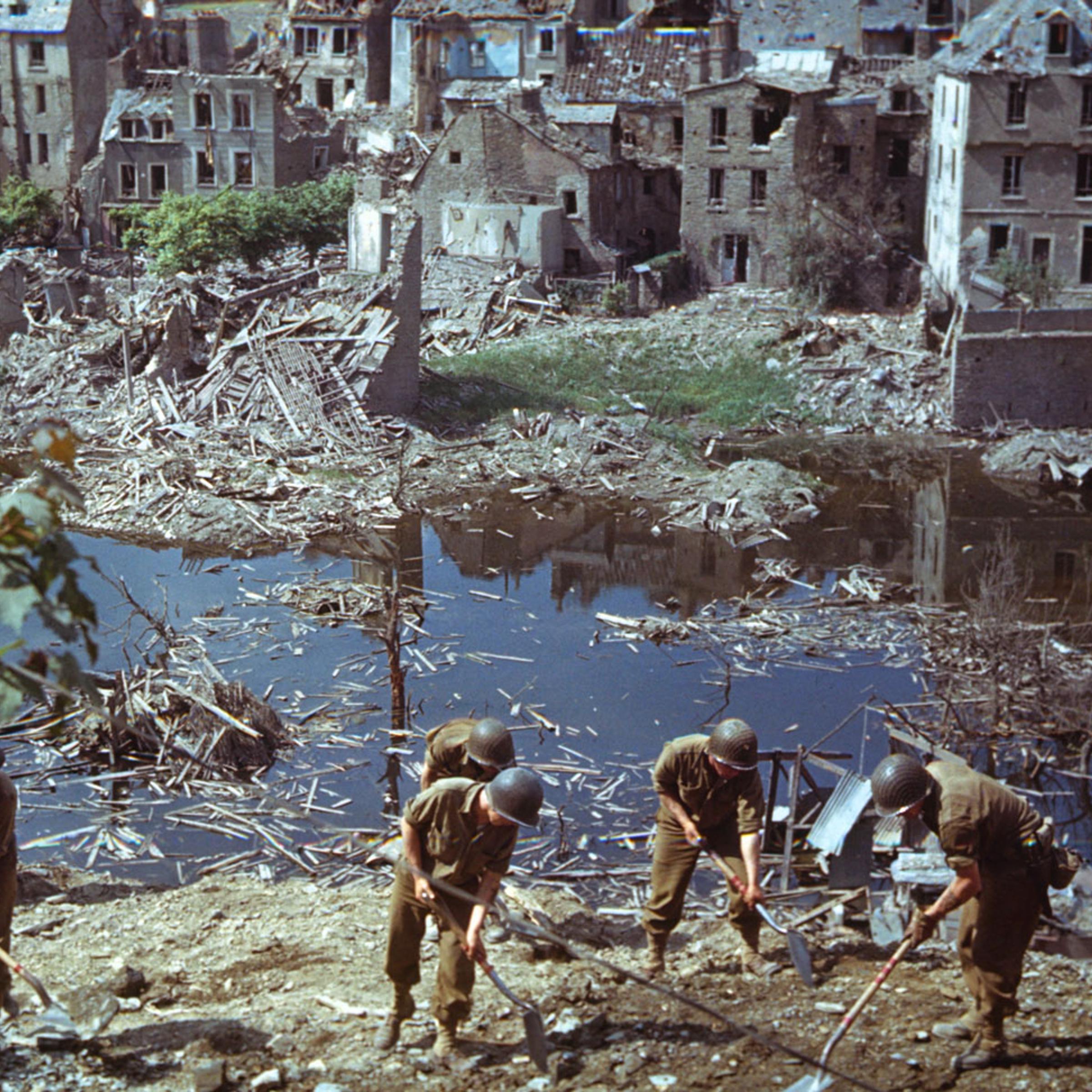 American troops clear wreckage in Saint-Lô, Normandy, 1944.