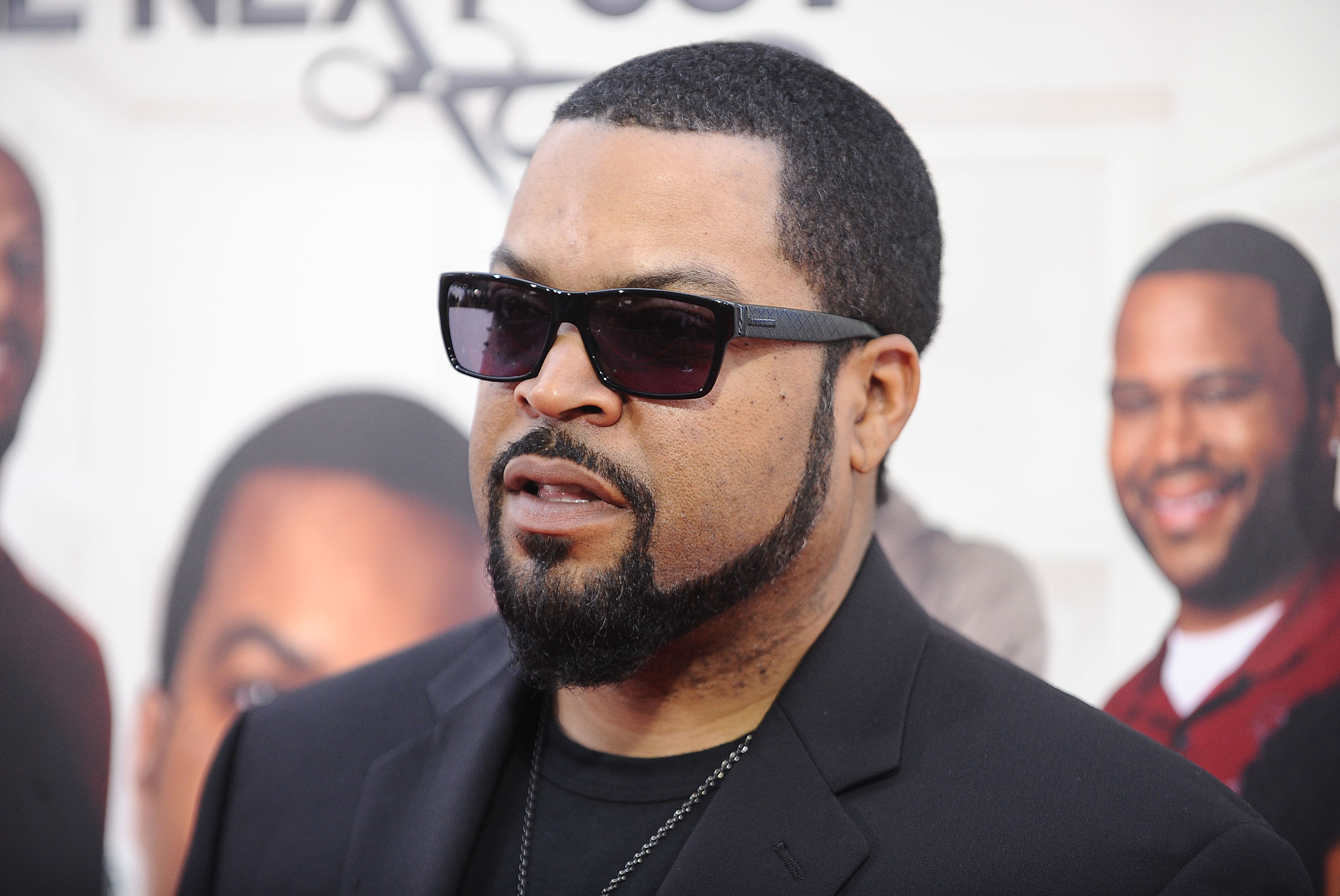 Premiere Of New Line Cinema's "Barbershop: The Next Cut" - Arrivals
