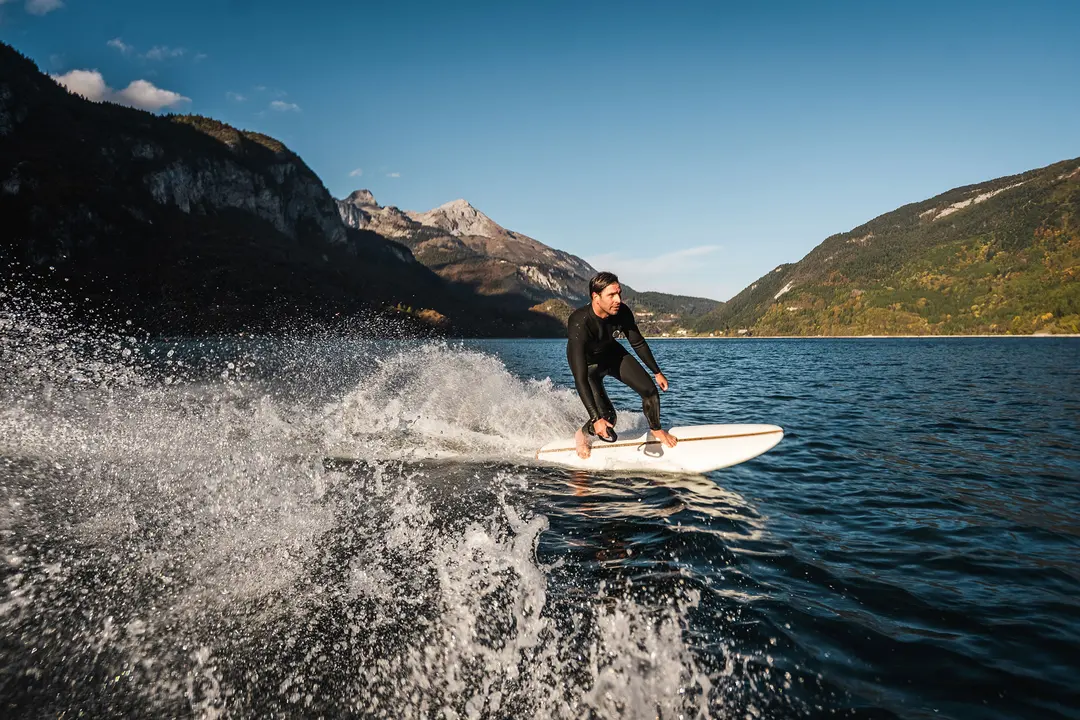 Ev Monogram Lind Electric Surfboard: The Best Inventions of 2026: Special Mentions