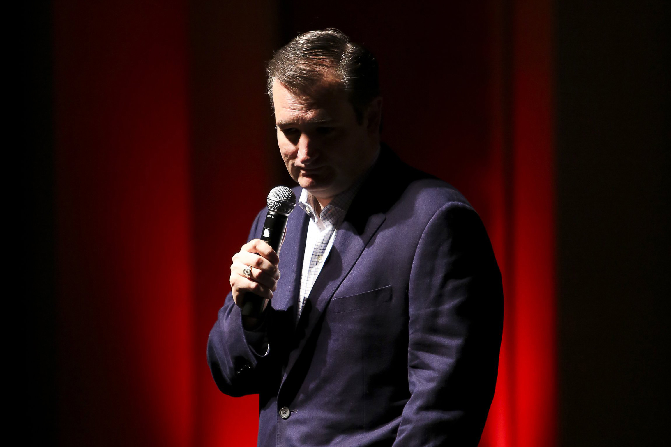 Republican presidential candidate, Texas Sen. Ted Cruz speaks in Brookfield, Wis. on March 29, 2016.