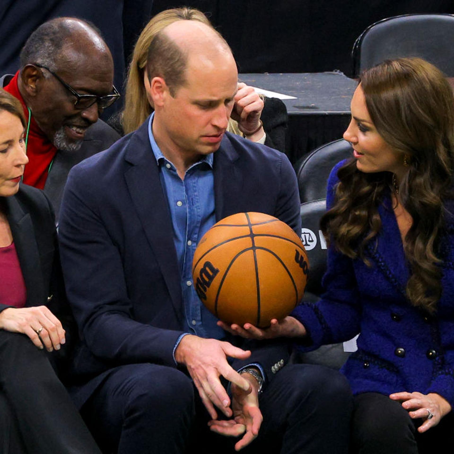 TOPSHOT-US-BRITAIN-DIPLOMACY-ROYALS-NBA