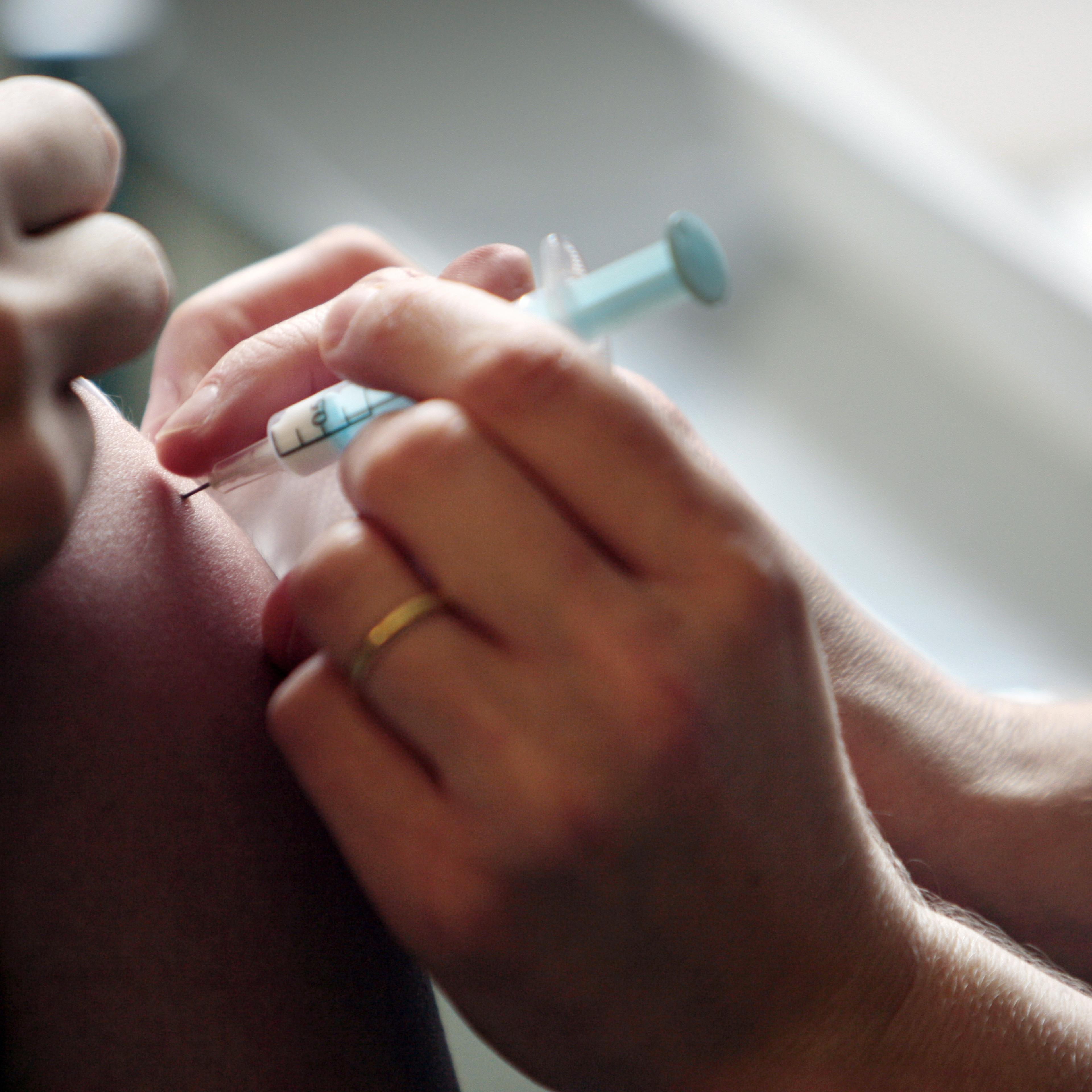 Swine flu vaccination