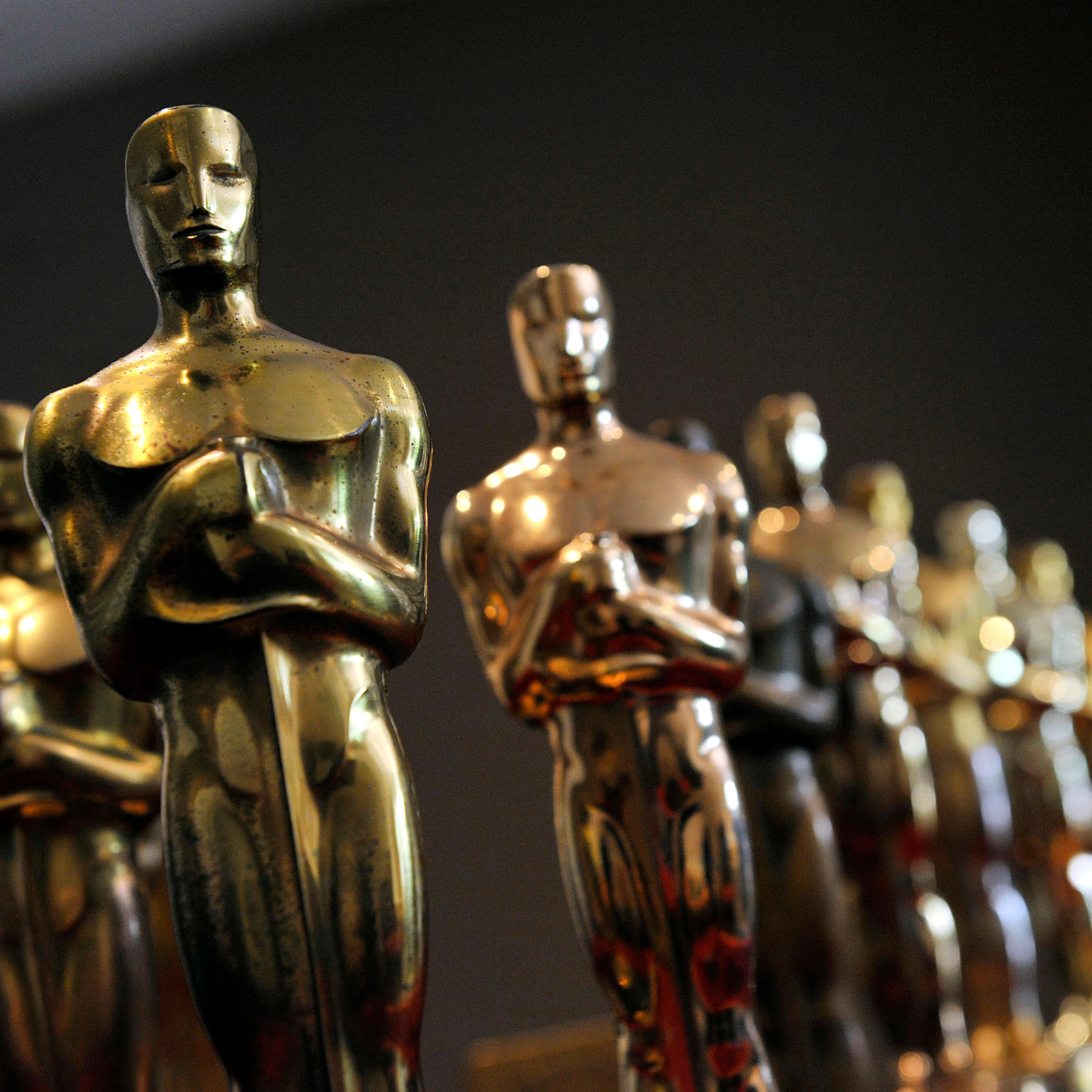 Auctions Collection Academy Award Oscar statue