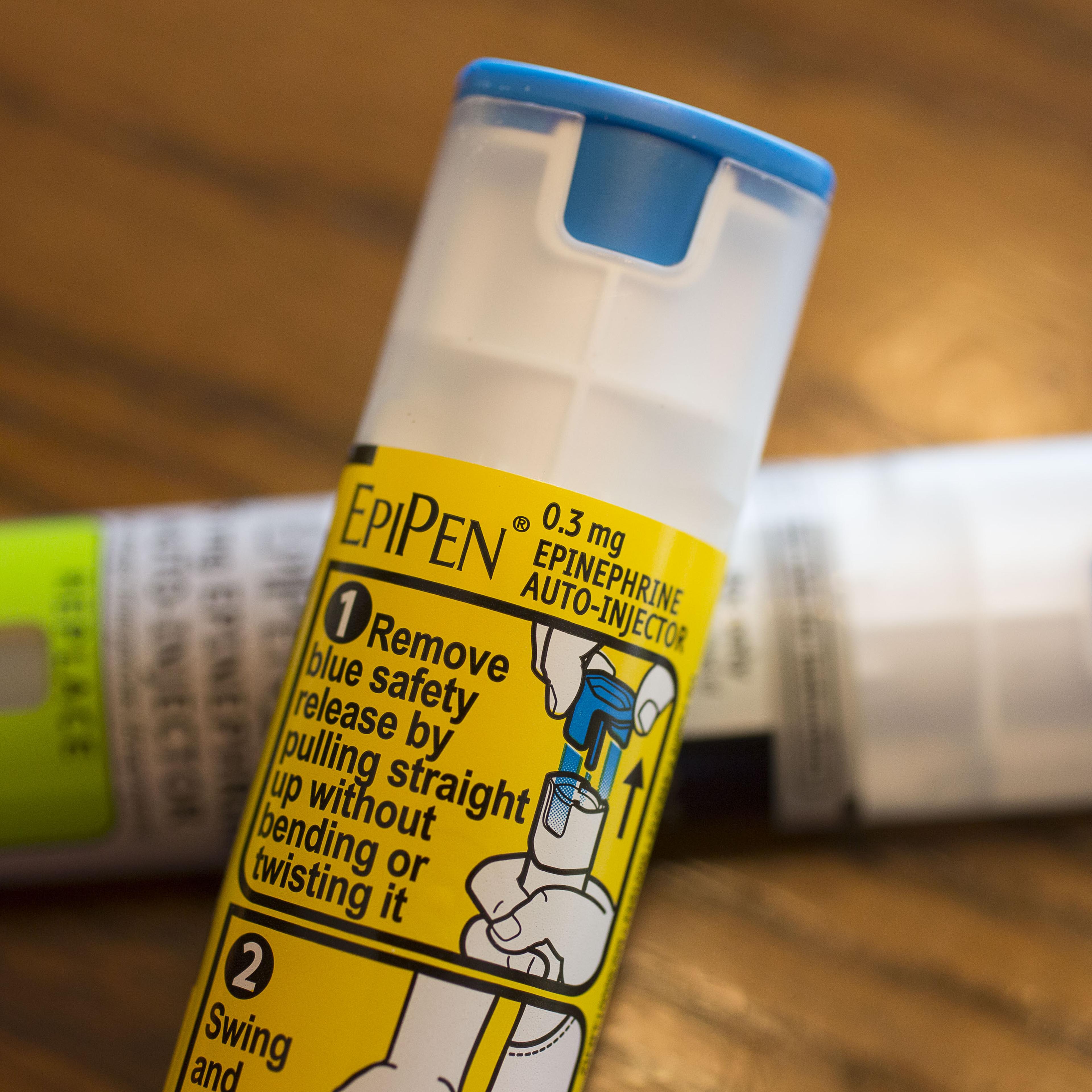 Mylan NVs EpiPen Product Illustrations As Company's Move to Curb EpiPen Costs Blasted as PR Fix by Congress