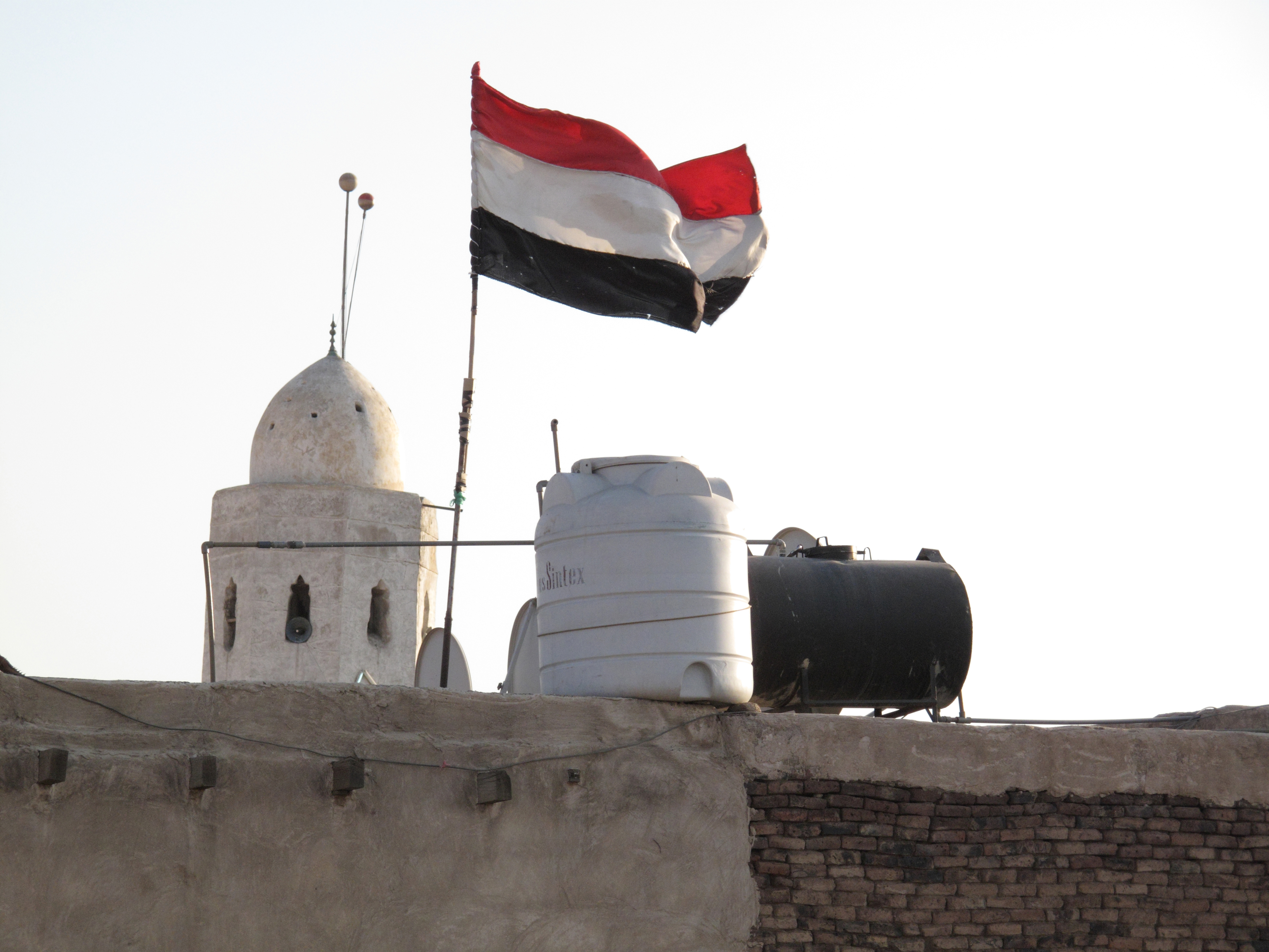 yemen-sanaa-yemeni-flag
