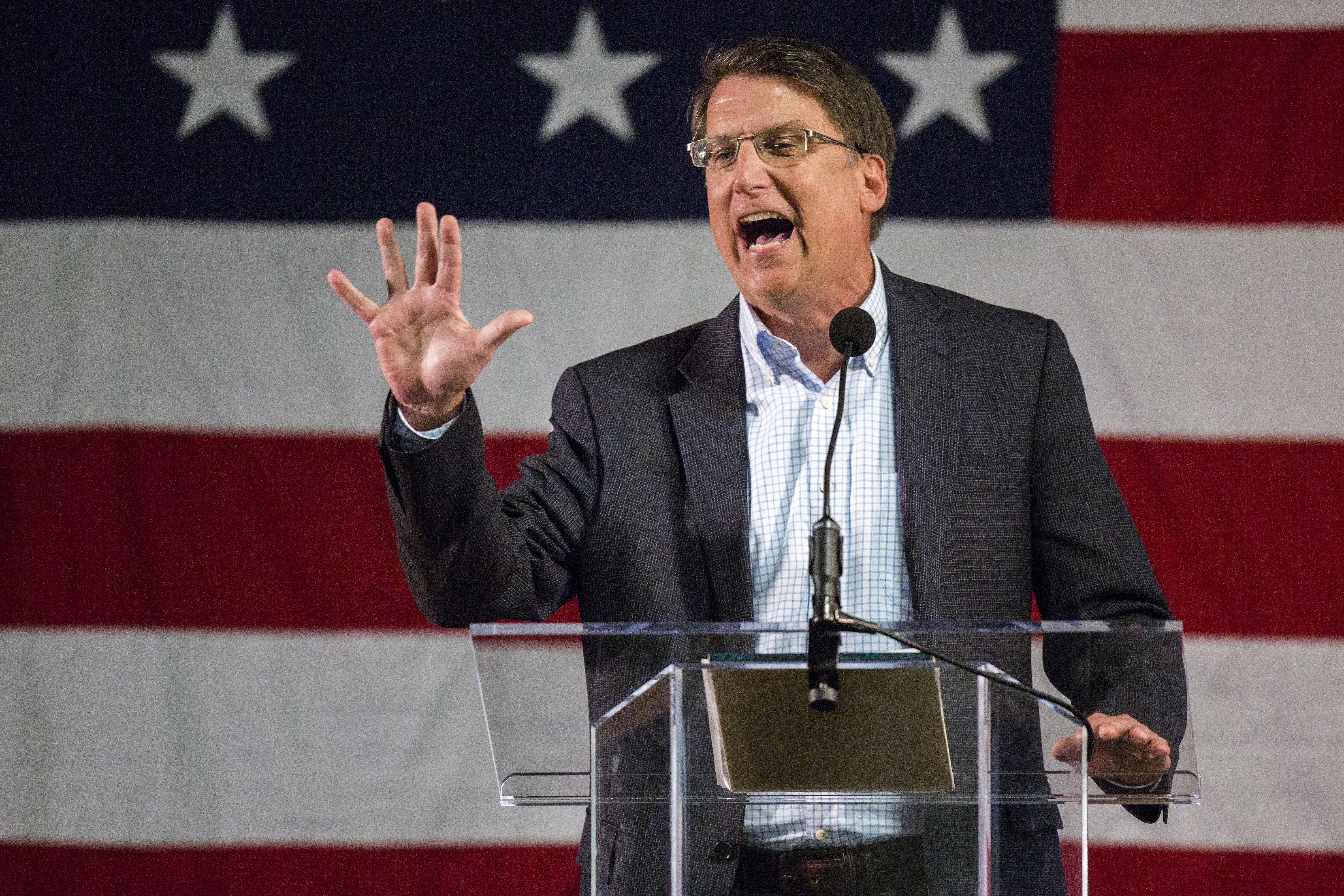 north carolina bathroom law doj