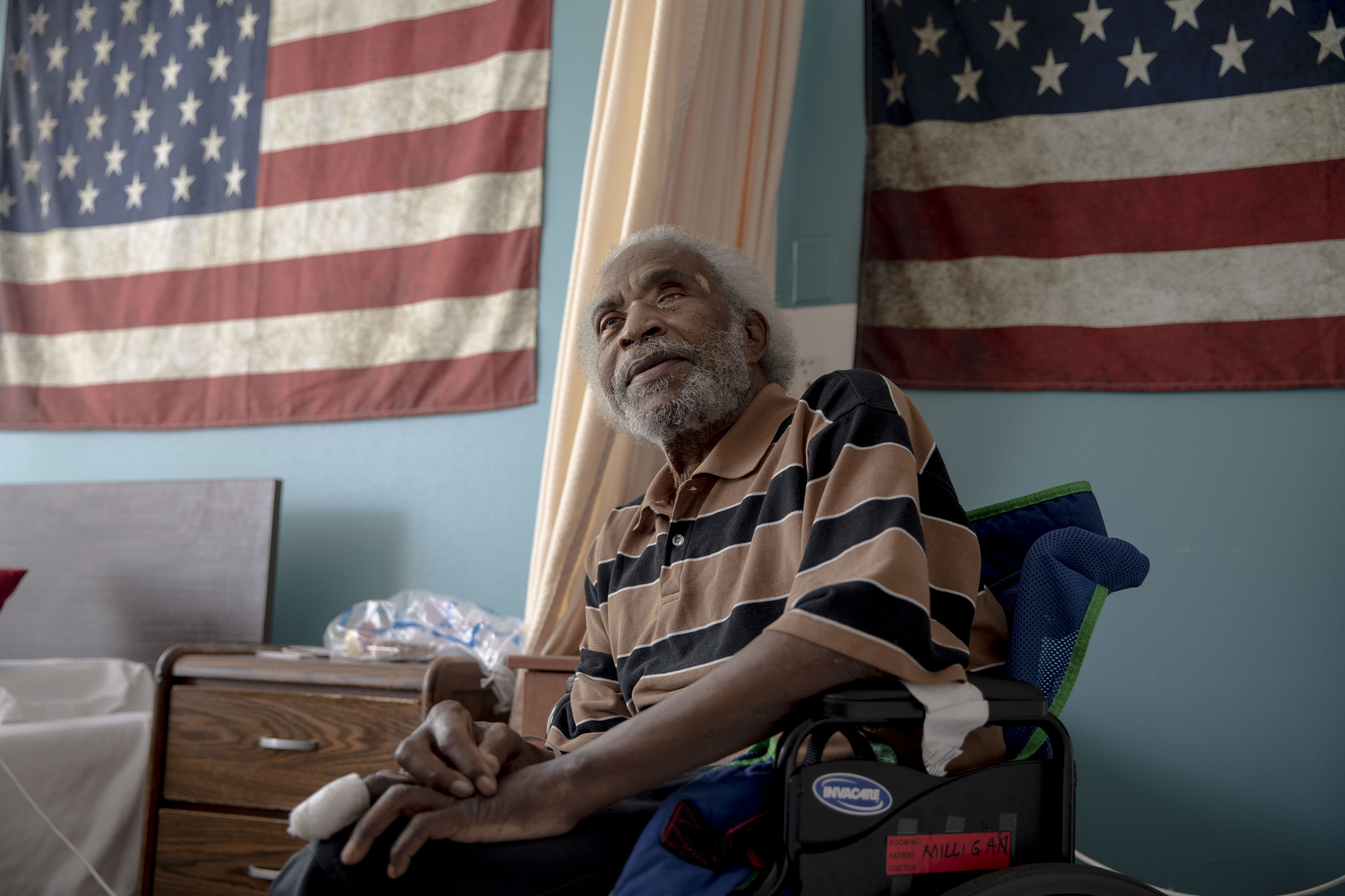 When Army veteran Eugene Milligan fell off a charity’s rolls for home-delivered Meals on Wheels because of a long stay in the hospital last winter, he had to rely on others such as his son, a local church and a generous off-duty nurse to bring him food. 