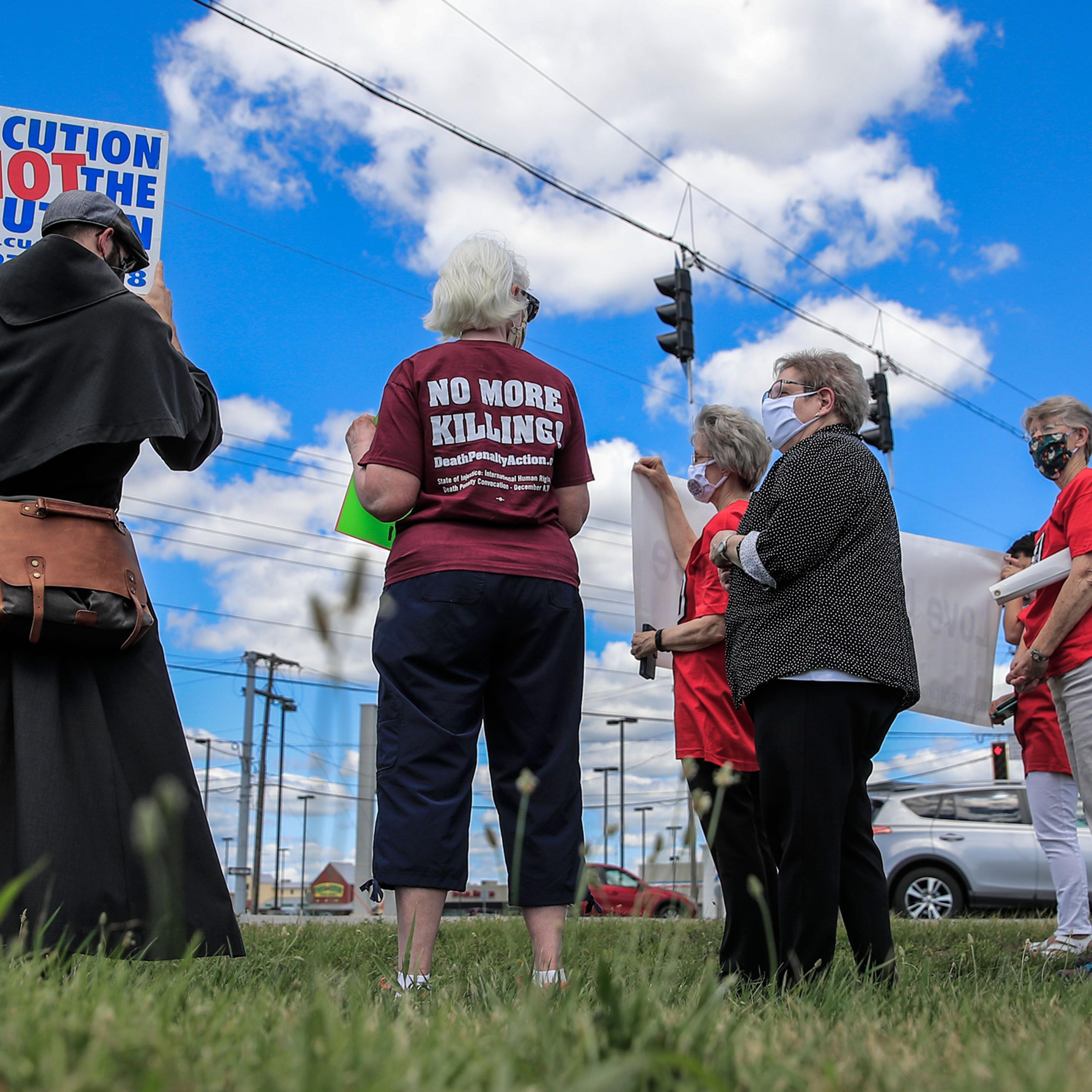 Federal executions resume at the US Penitentiary in Terre Haute, Indiana, USA - 13 Jul 2020