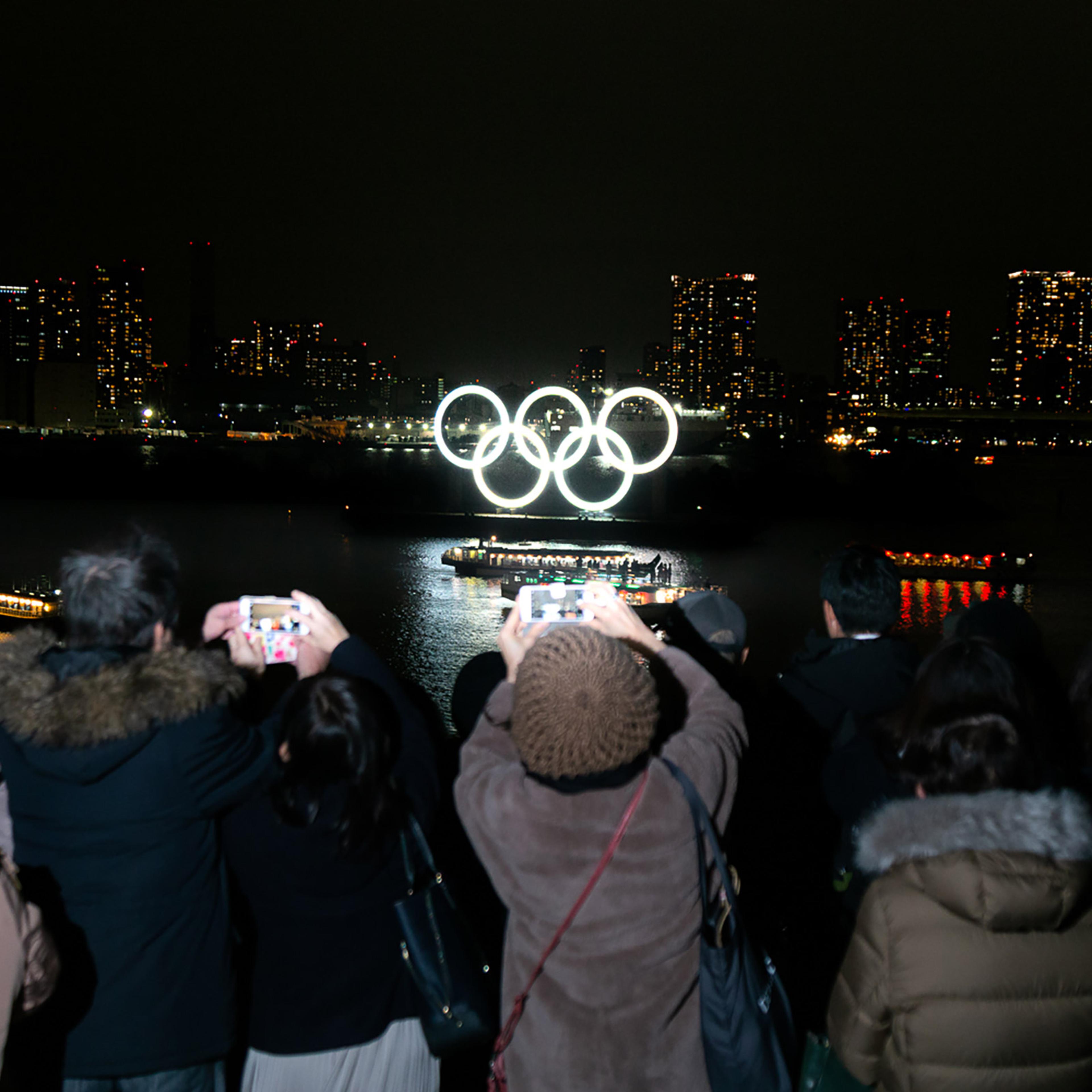 Olympic logo at Odaiba area.Open water swimming and triathlon are planned for this area.