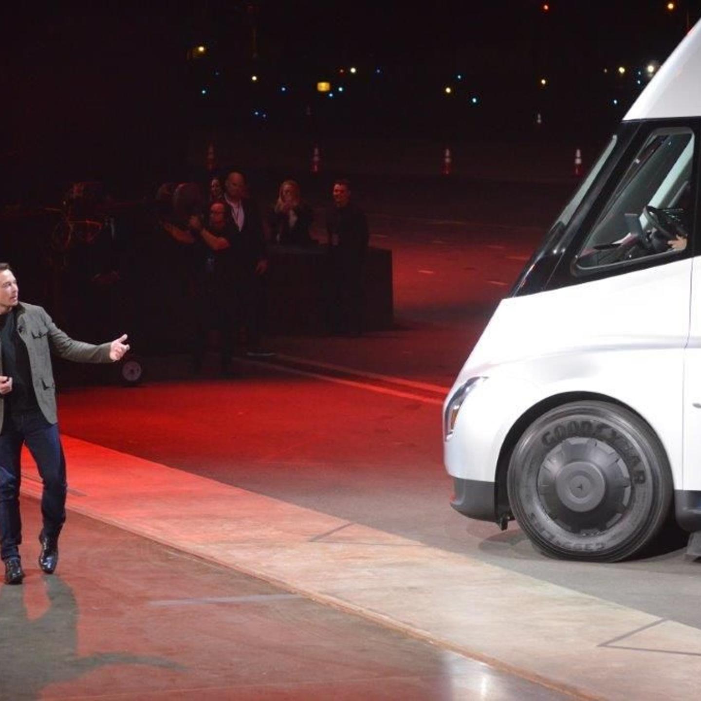 US-ECONOMY-TRANSPORT-TESLA-TRUCK