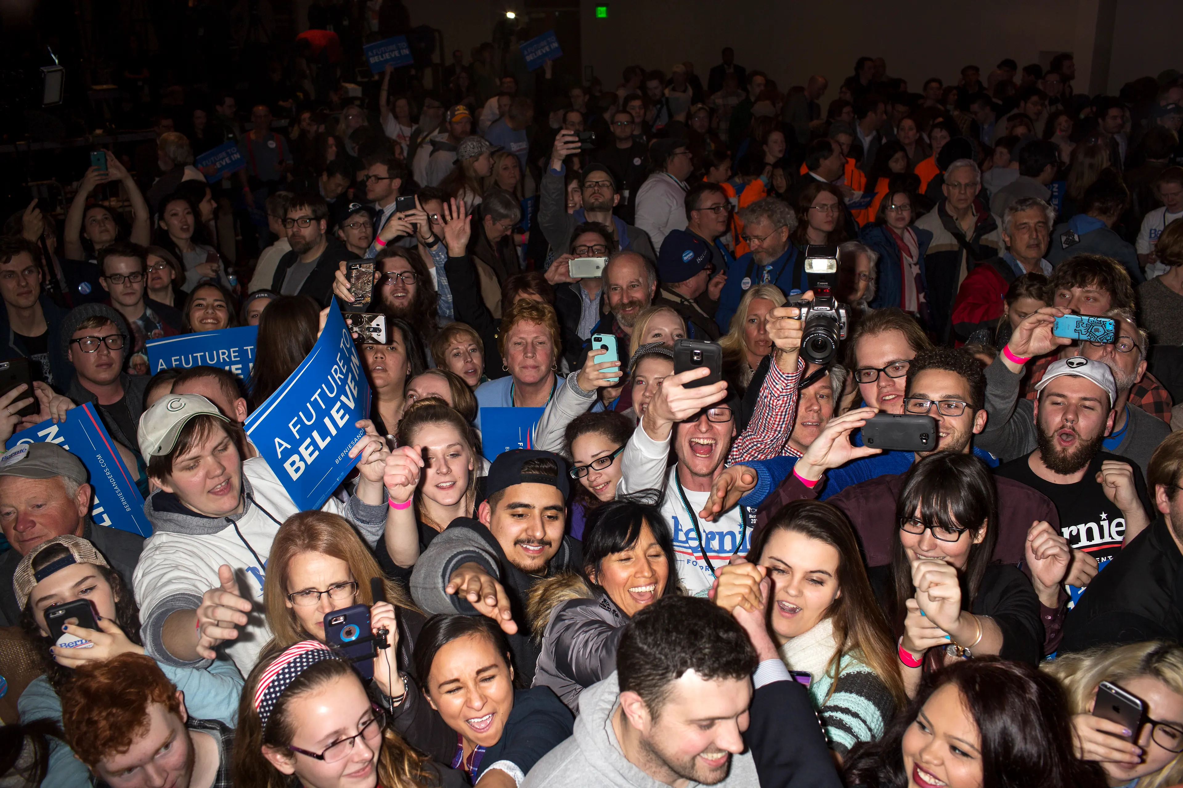 Iowa Rally Bernie Iowa Caucuses: Inside Bernie Sanders' Iowa Party
