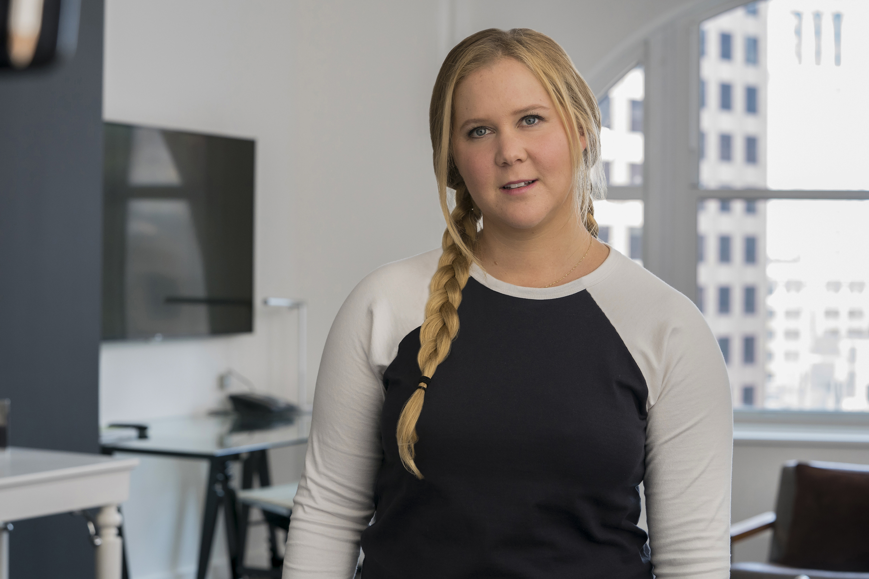 Amy Schumer stars in I FEEL PRETTY