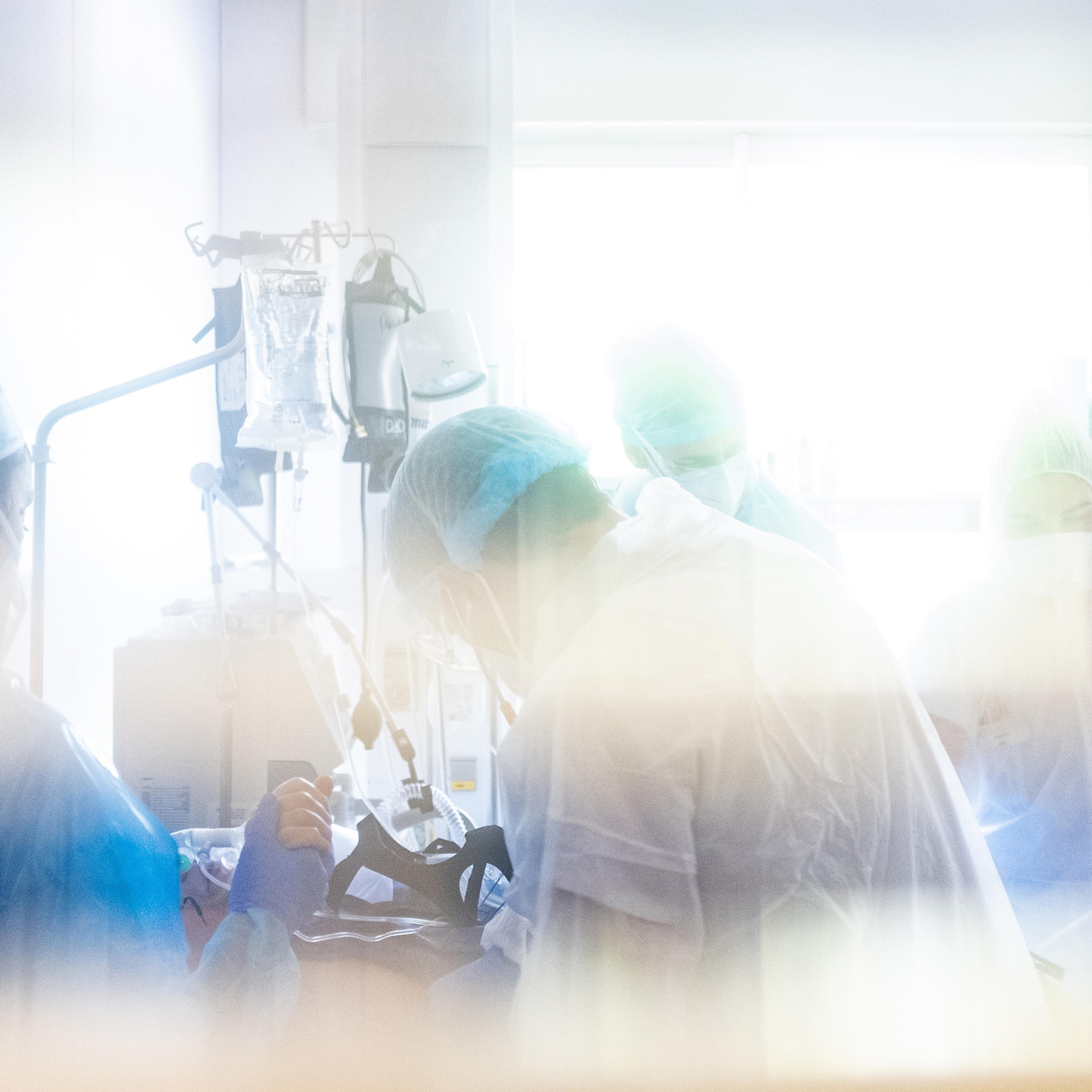 An intensive care unit at the Ambroise Pare clinic in Neuilly-sur-Seine, France, has been fully deployed to treat Covid-19 patients.