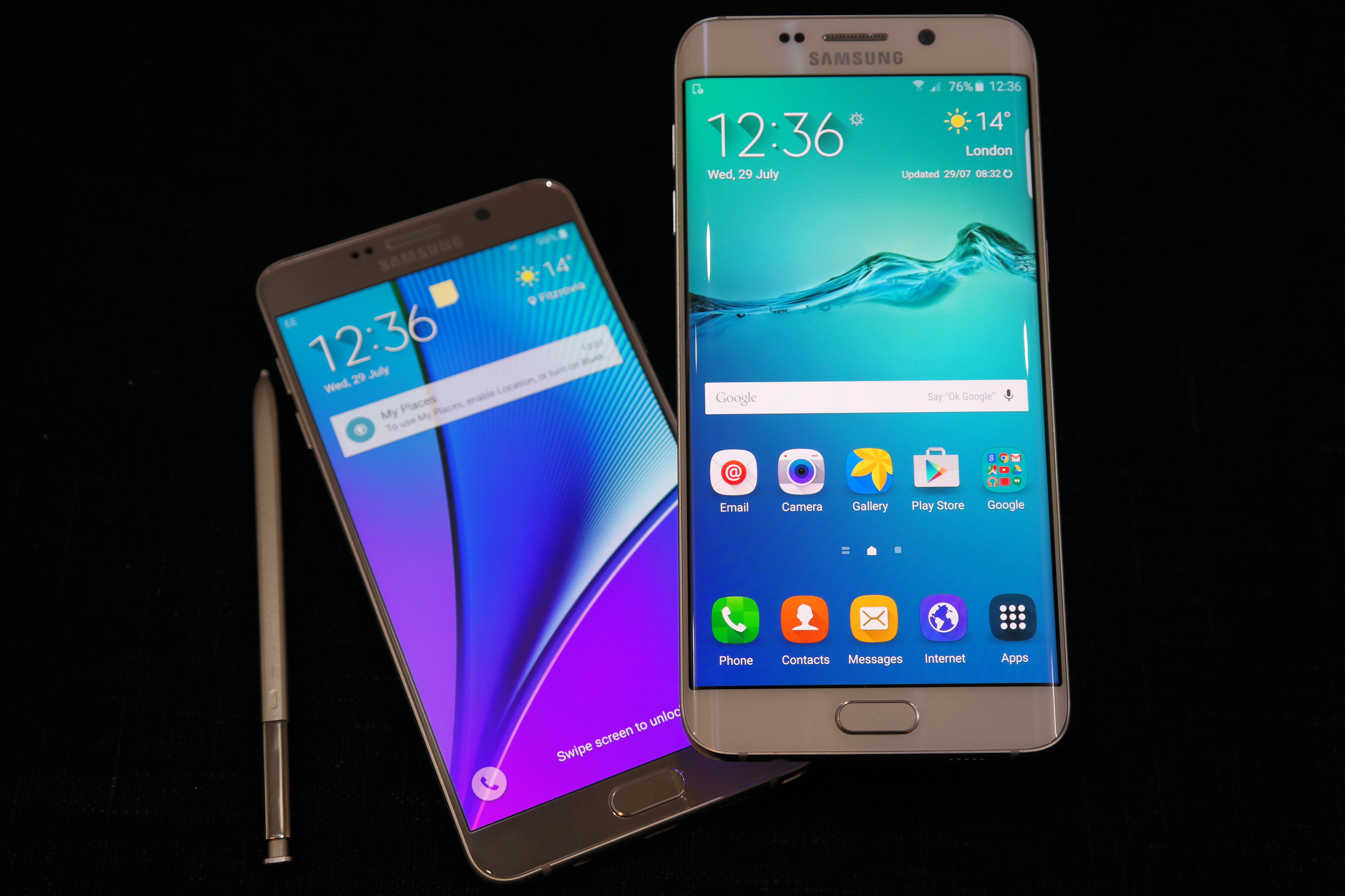 The new Samsung Note5 (L) and S6 Edge+ smartphones on display in London on July 29, 2015.